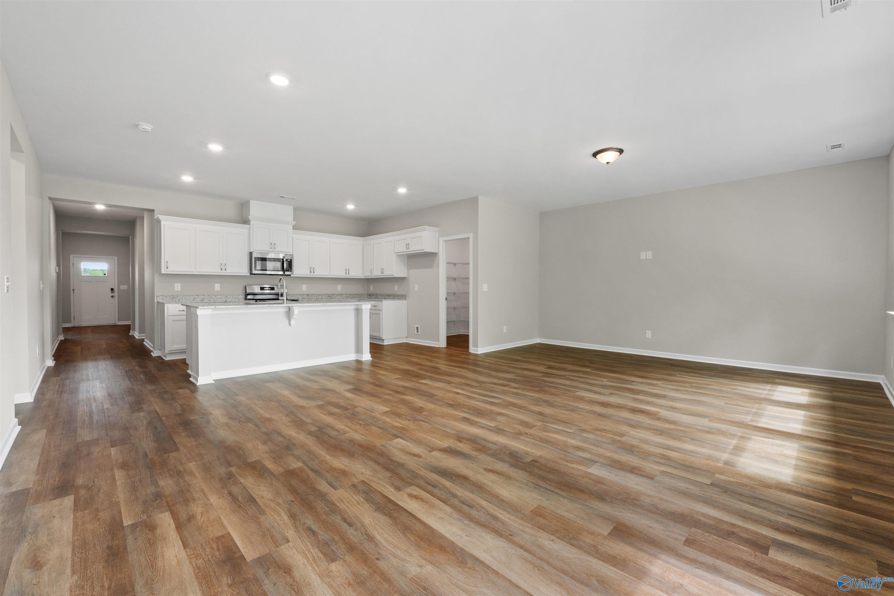 208 Hibiscus Drive