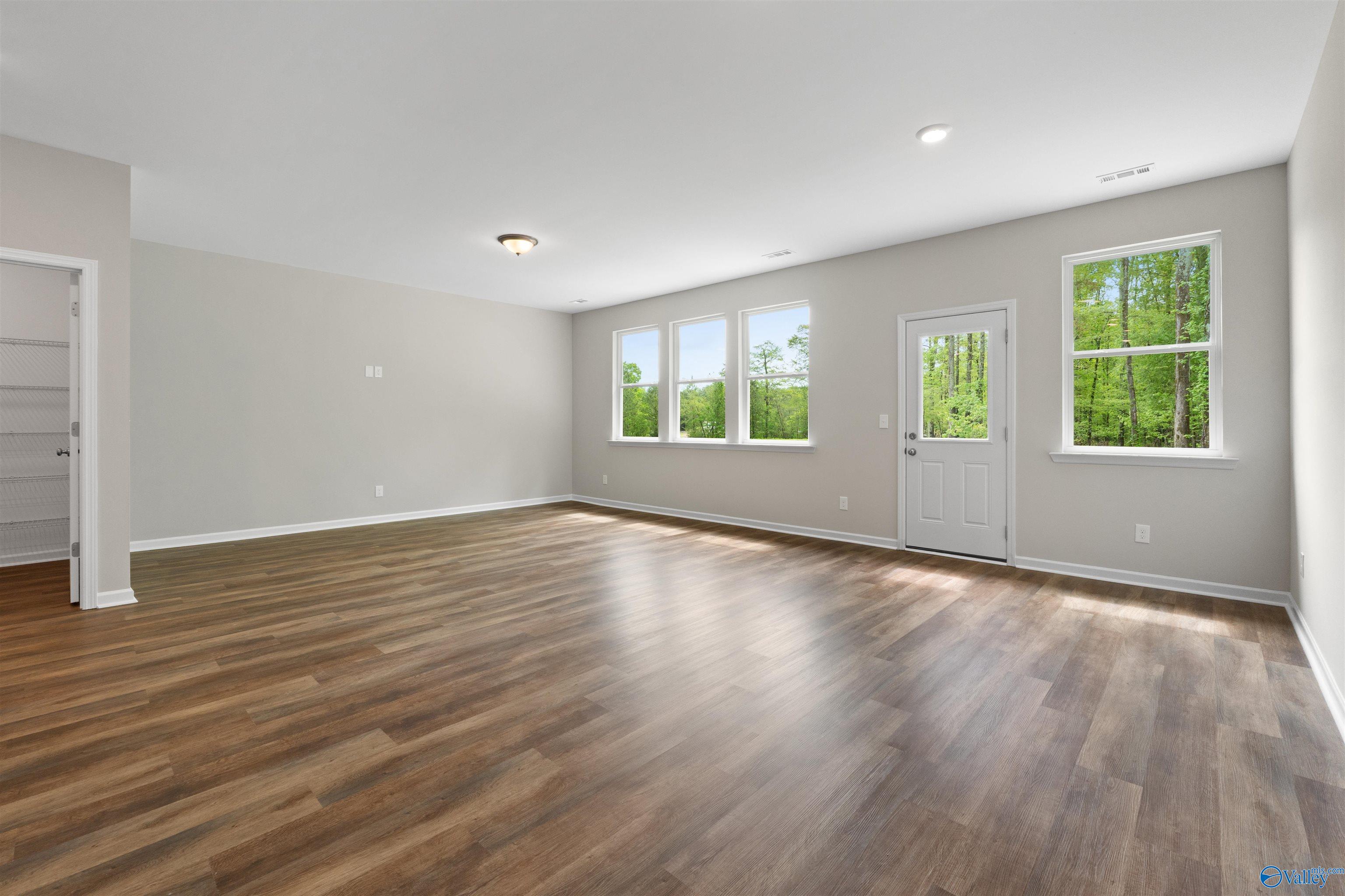 208 Hibiscus Drive