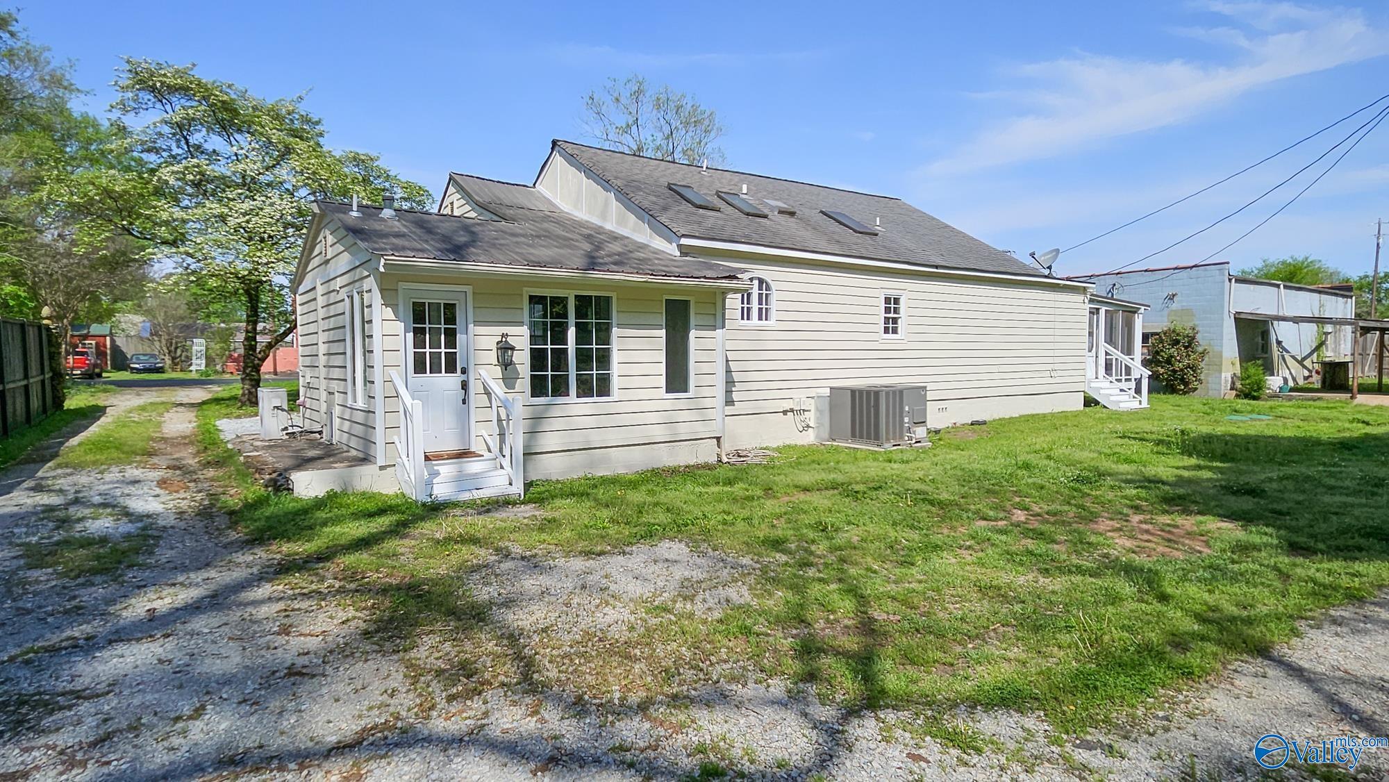 6804 Mooresville Road