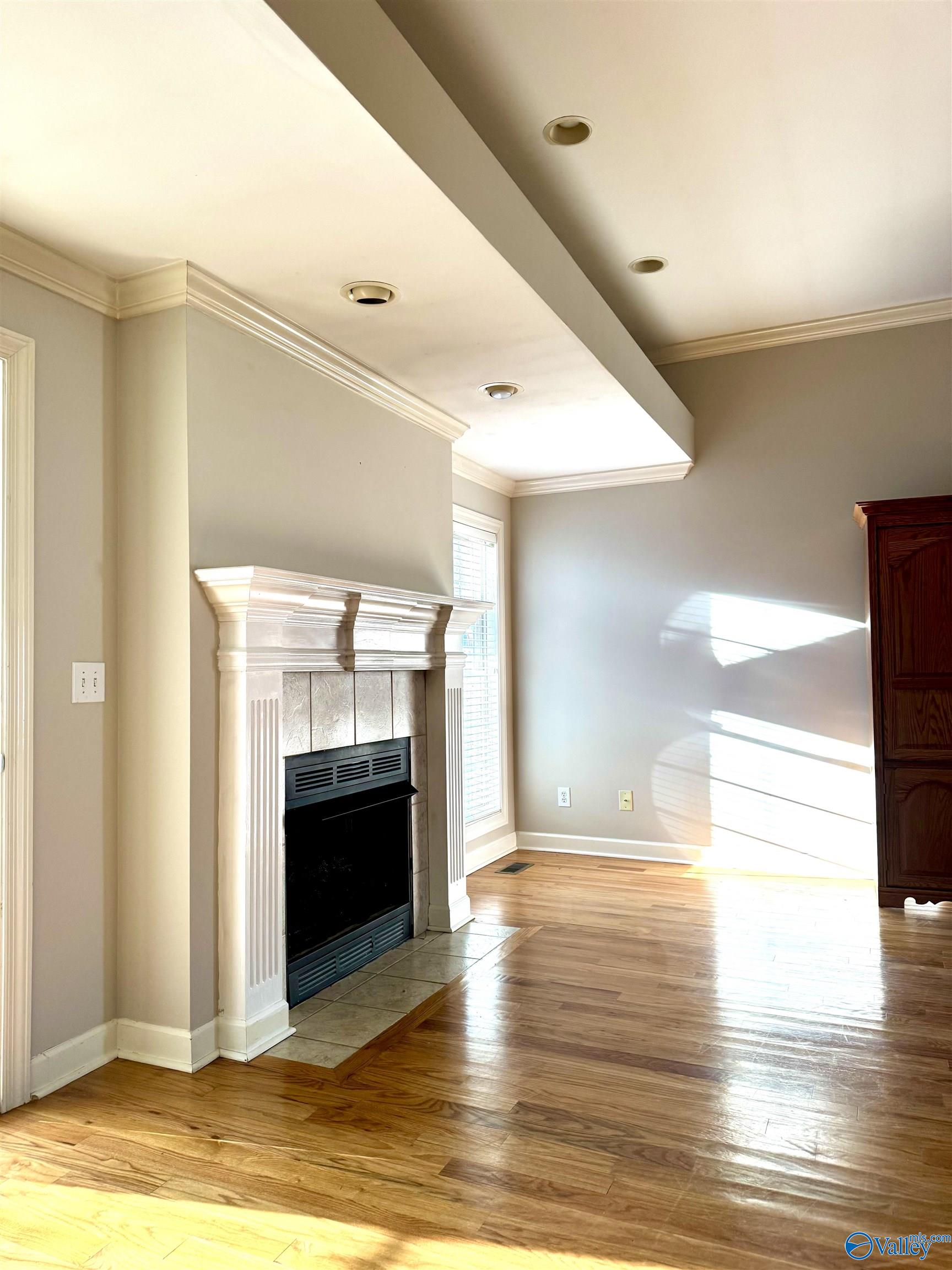 114 Ada Drive SE