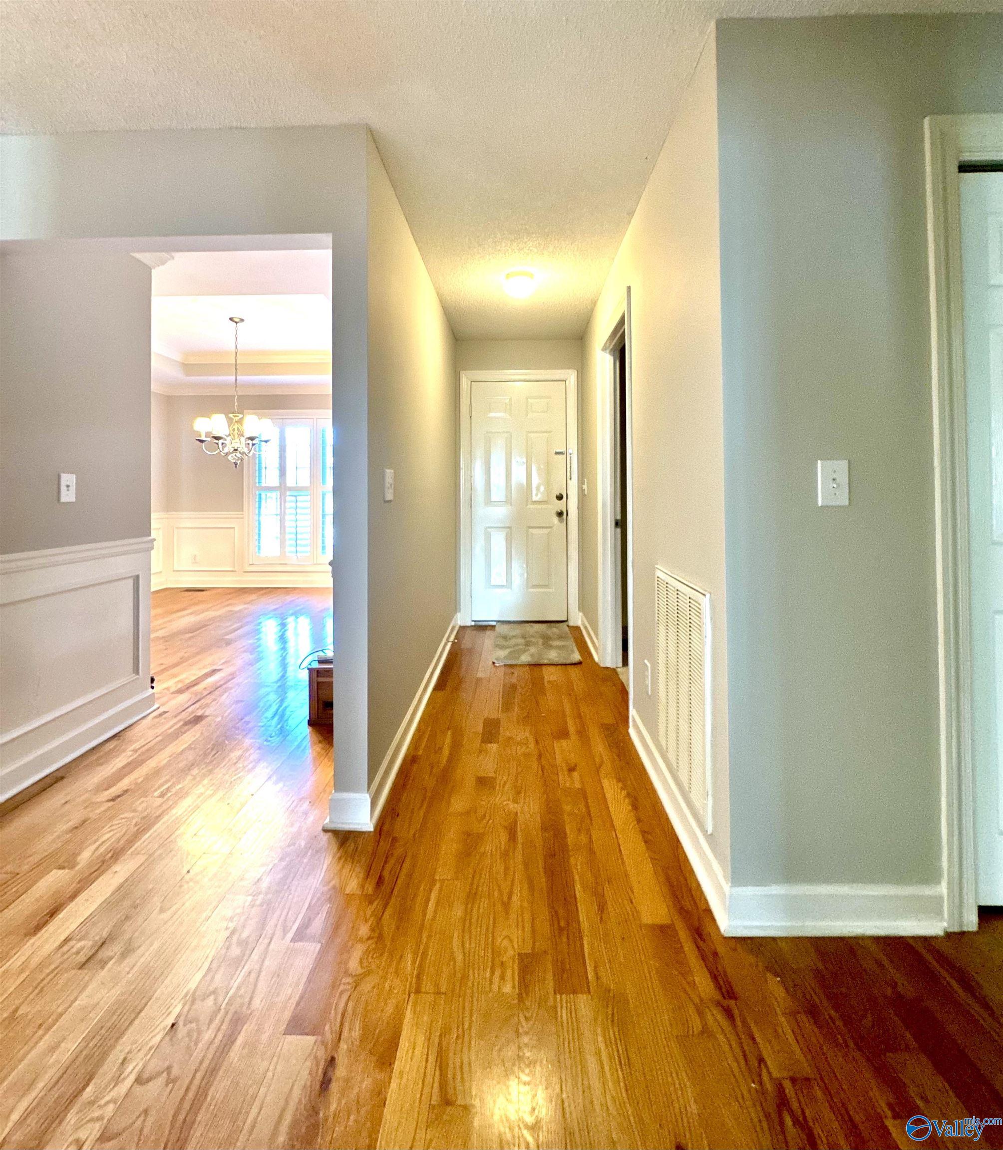 114 Ada Drive SE