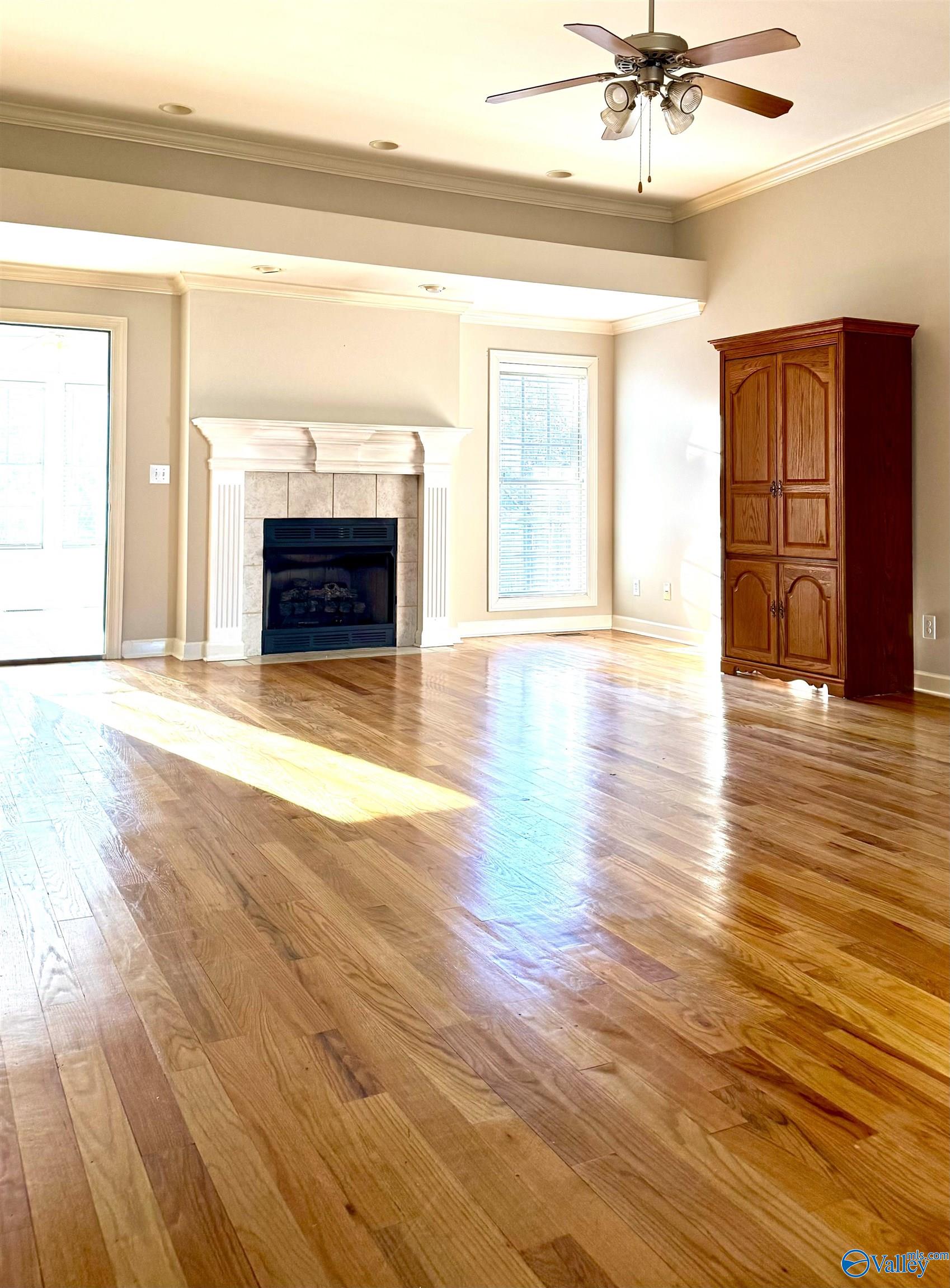 114 Ada Drive SE