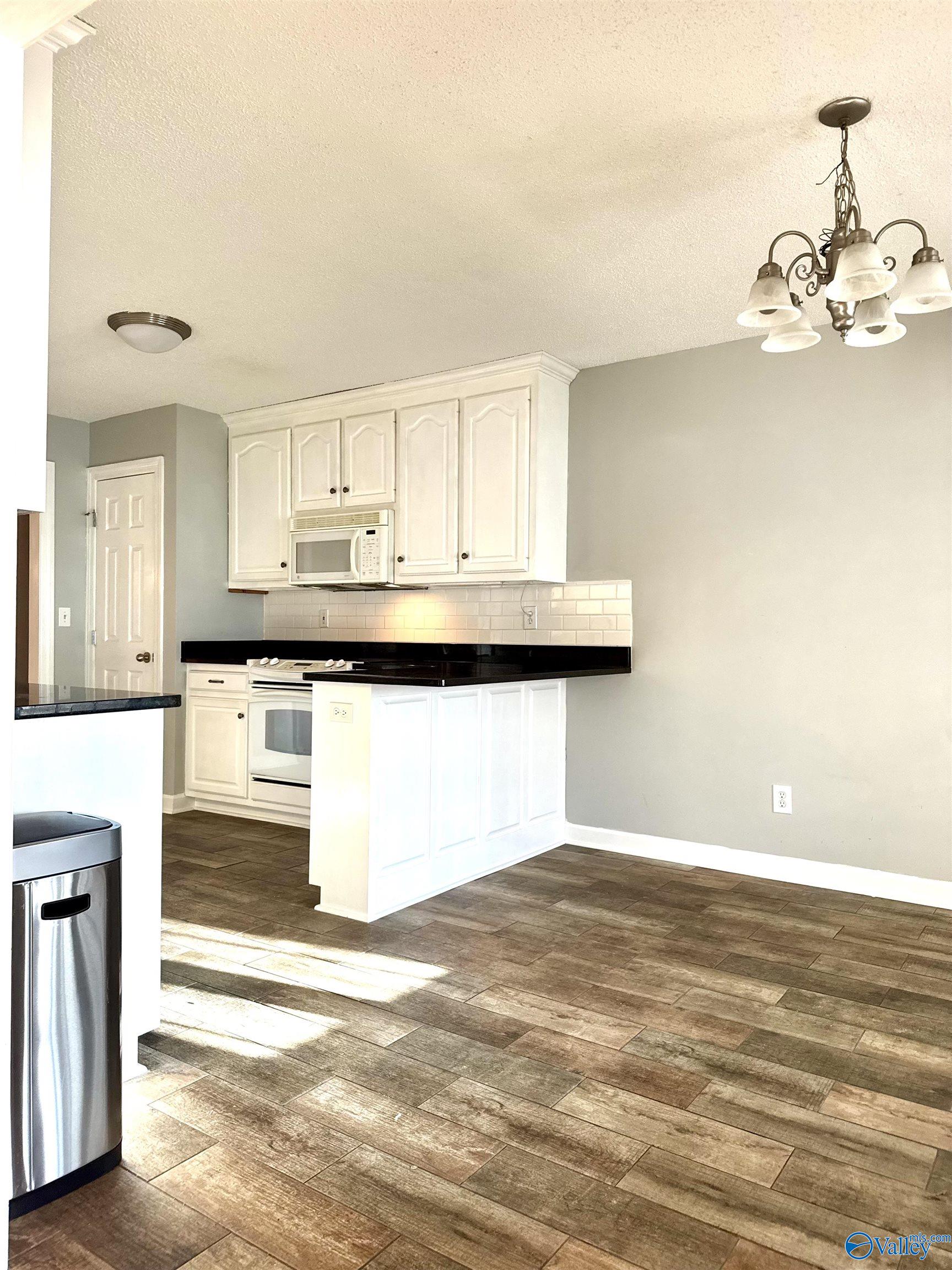 114 Ada Drive SE