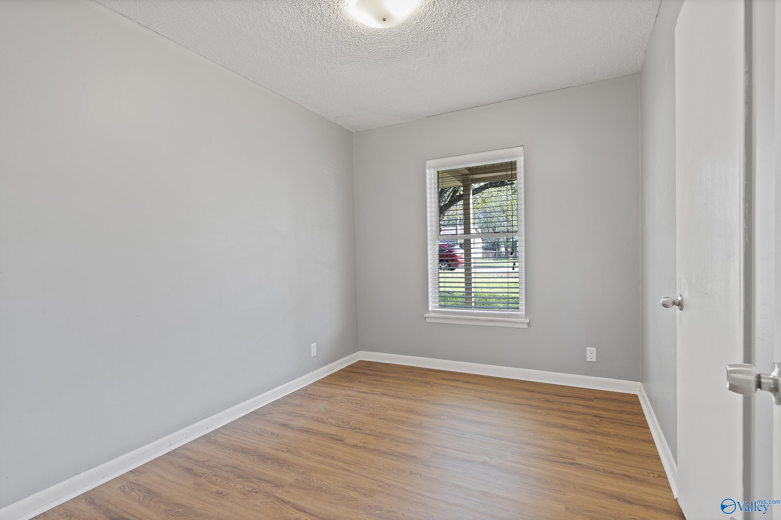 14022 Wyandotte Drive