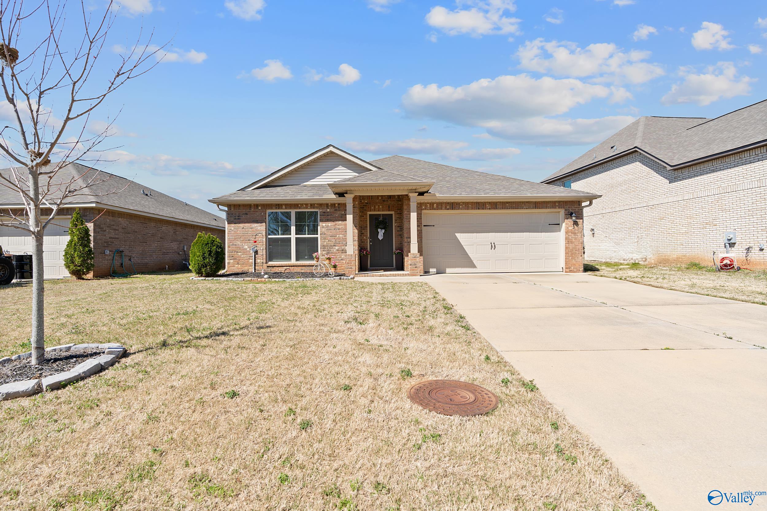 354 Willow Bank Circle