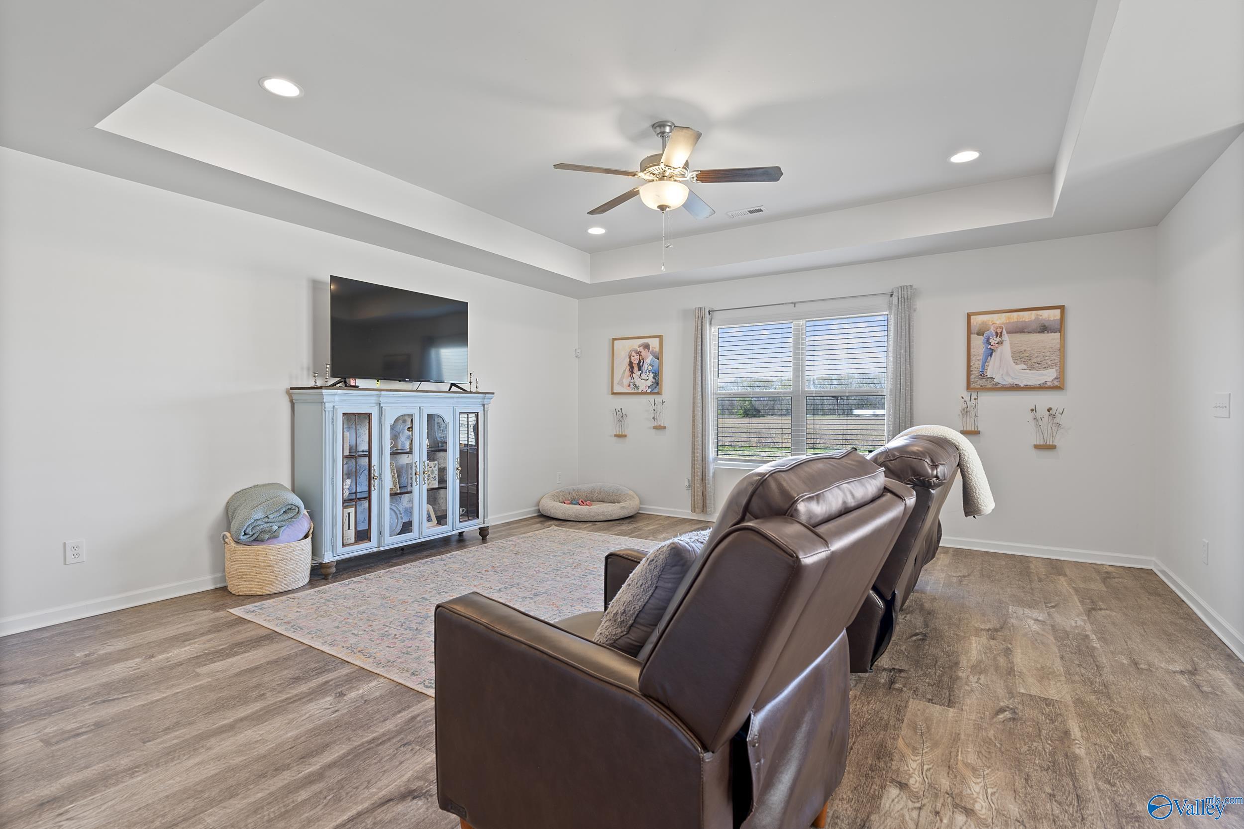 354 Willow Bank Circle