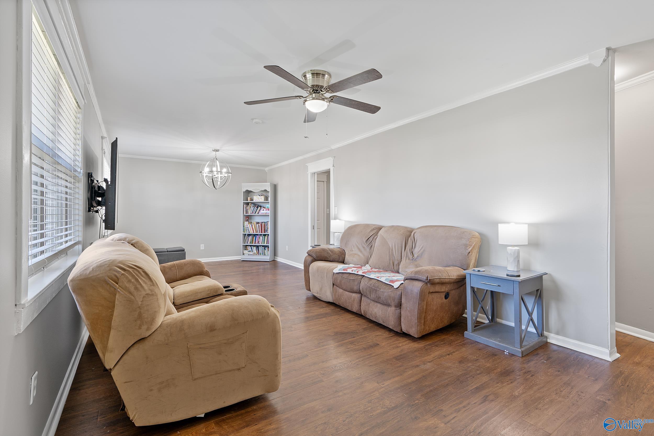 2121 Villaret Drive