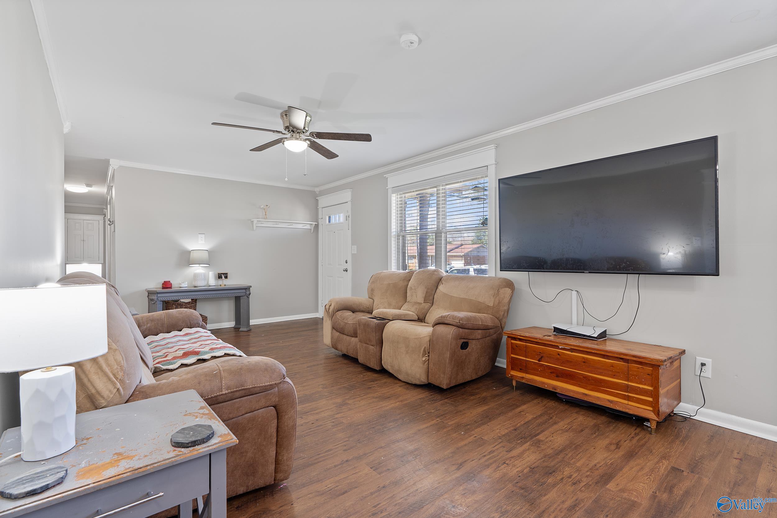 2121 Villaret Drive