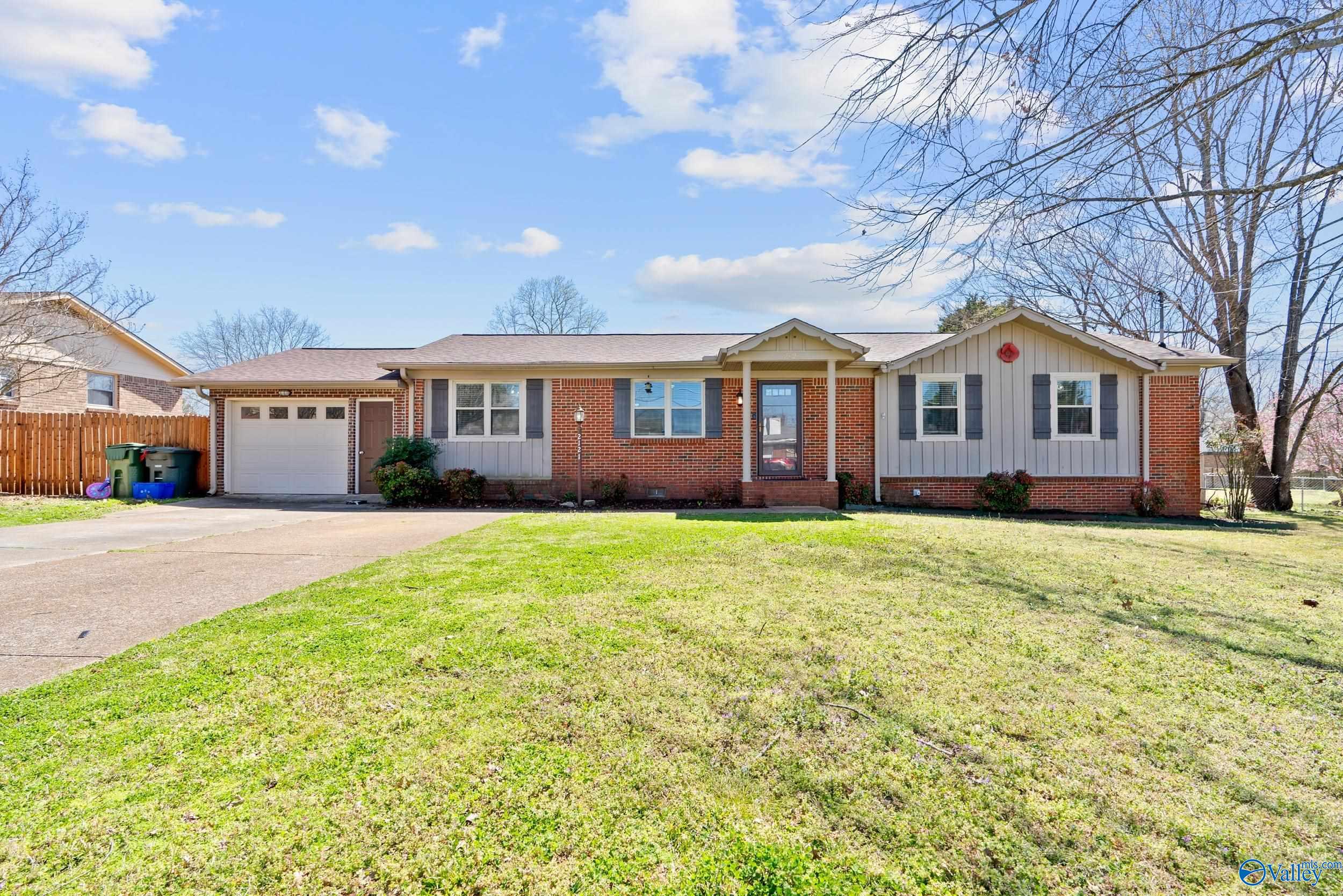 2121 Villaret Drive
