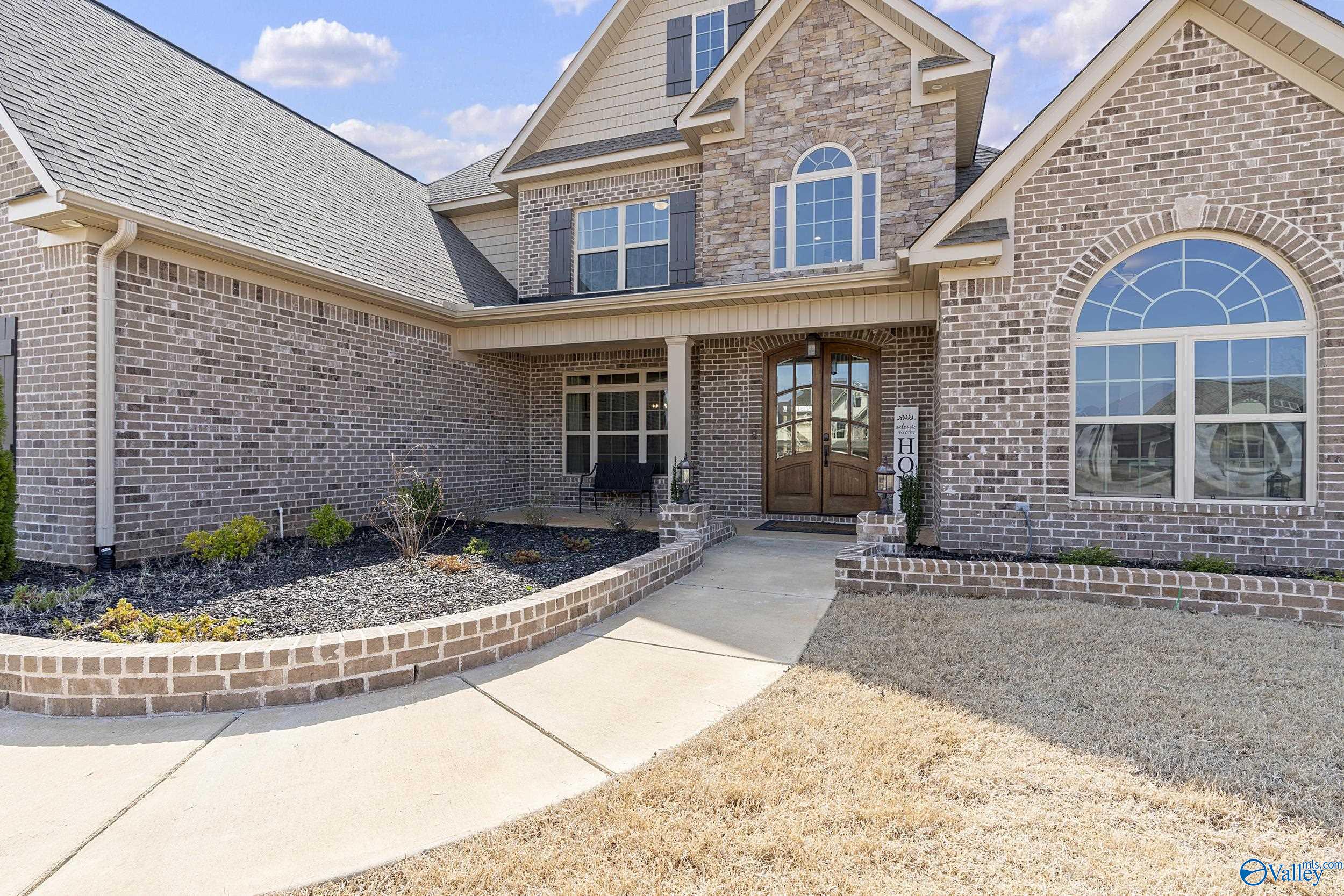 332 Kendallwood Drive