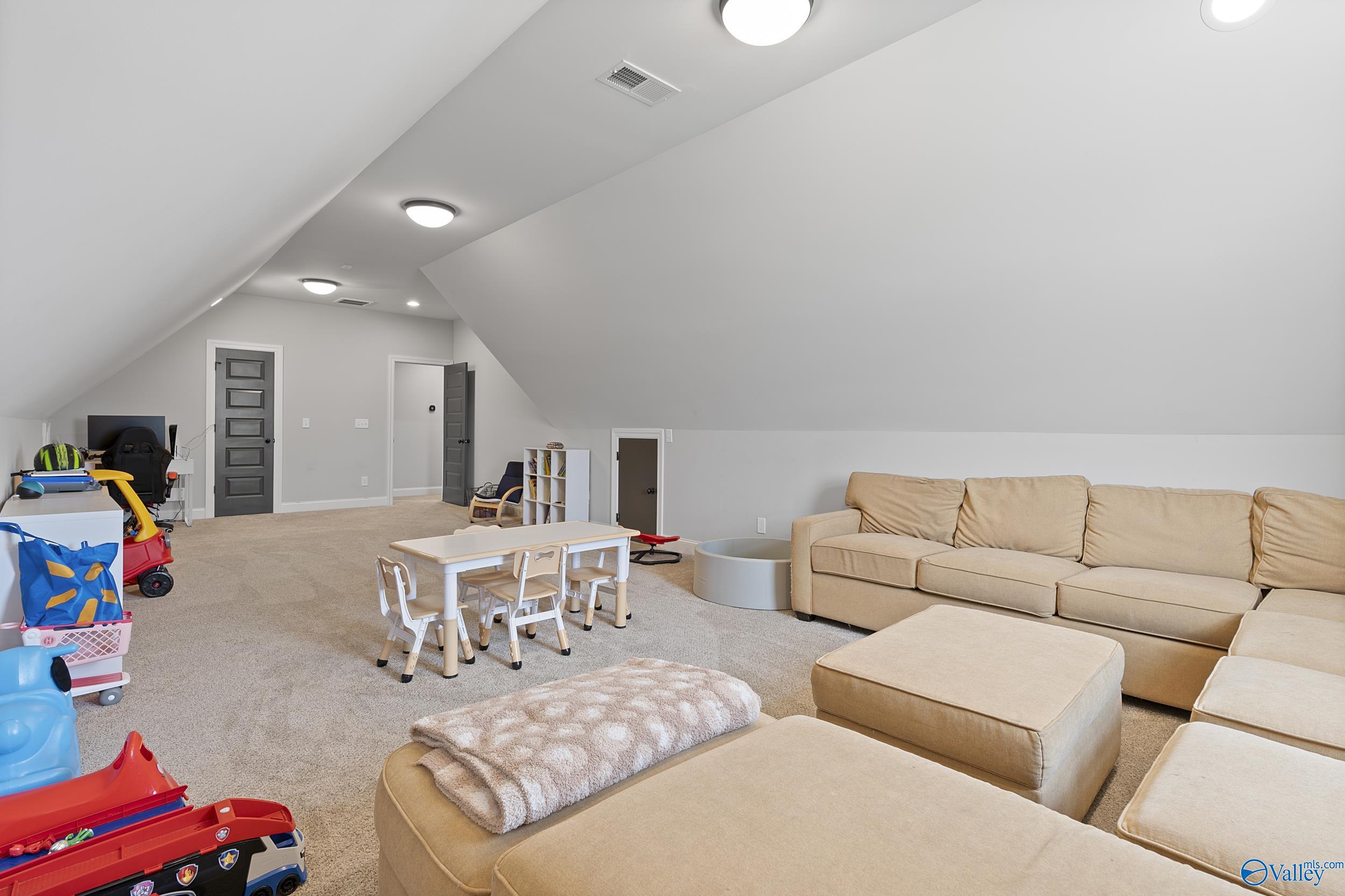 332 Kendallwood Drive