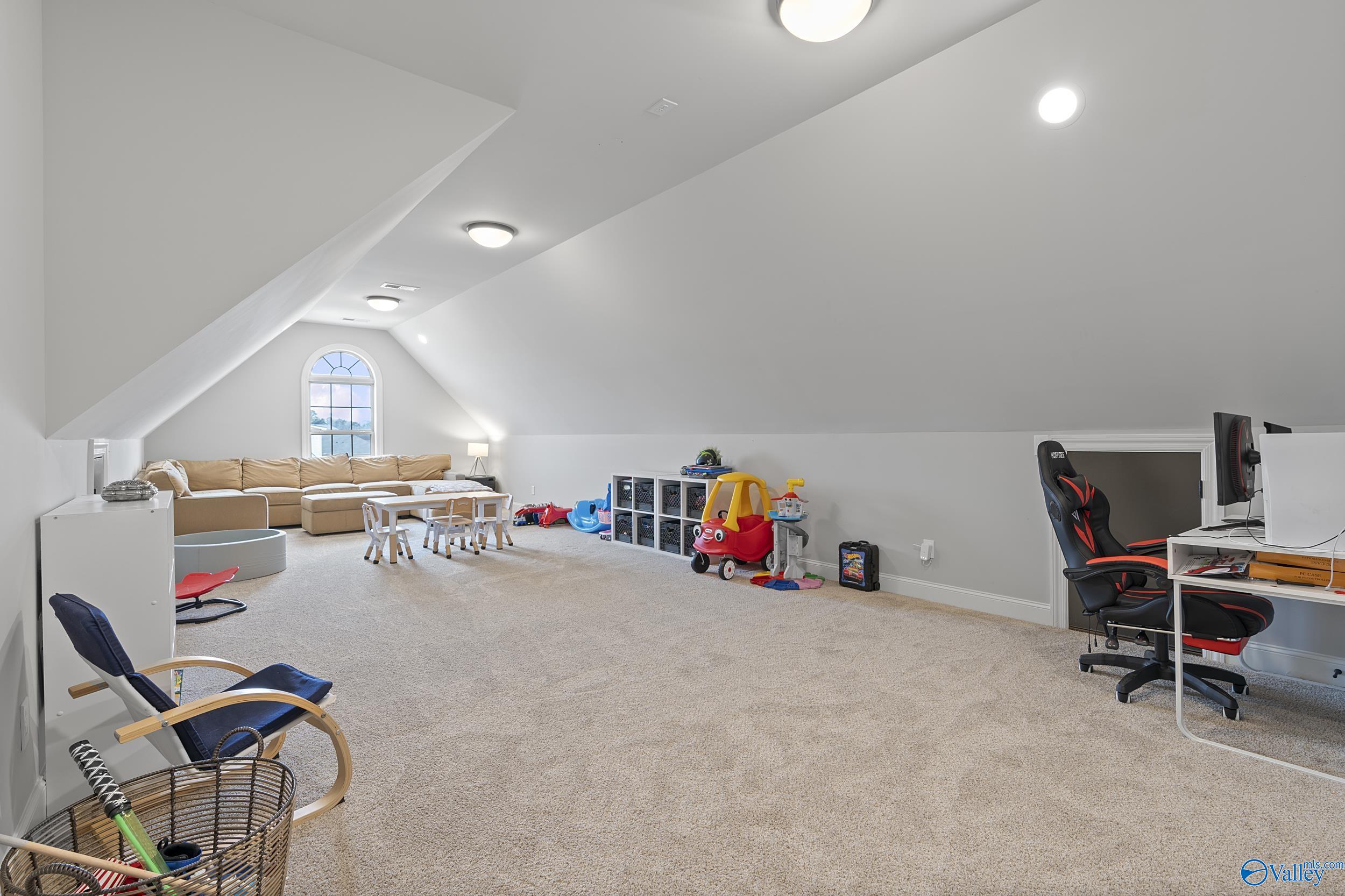 332 Kendallwood Drive
