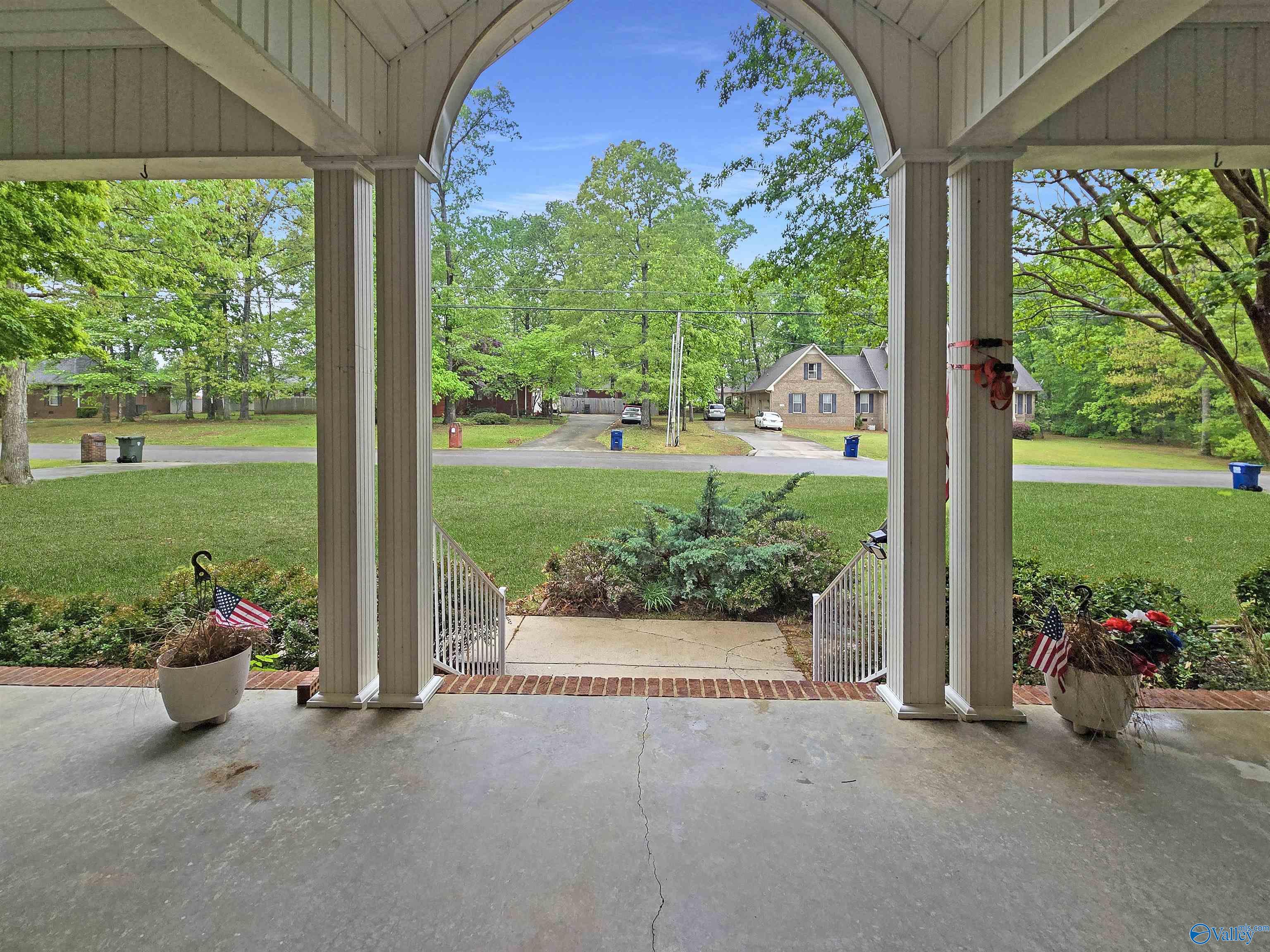 125 Turtle Bend Drive