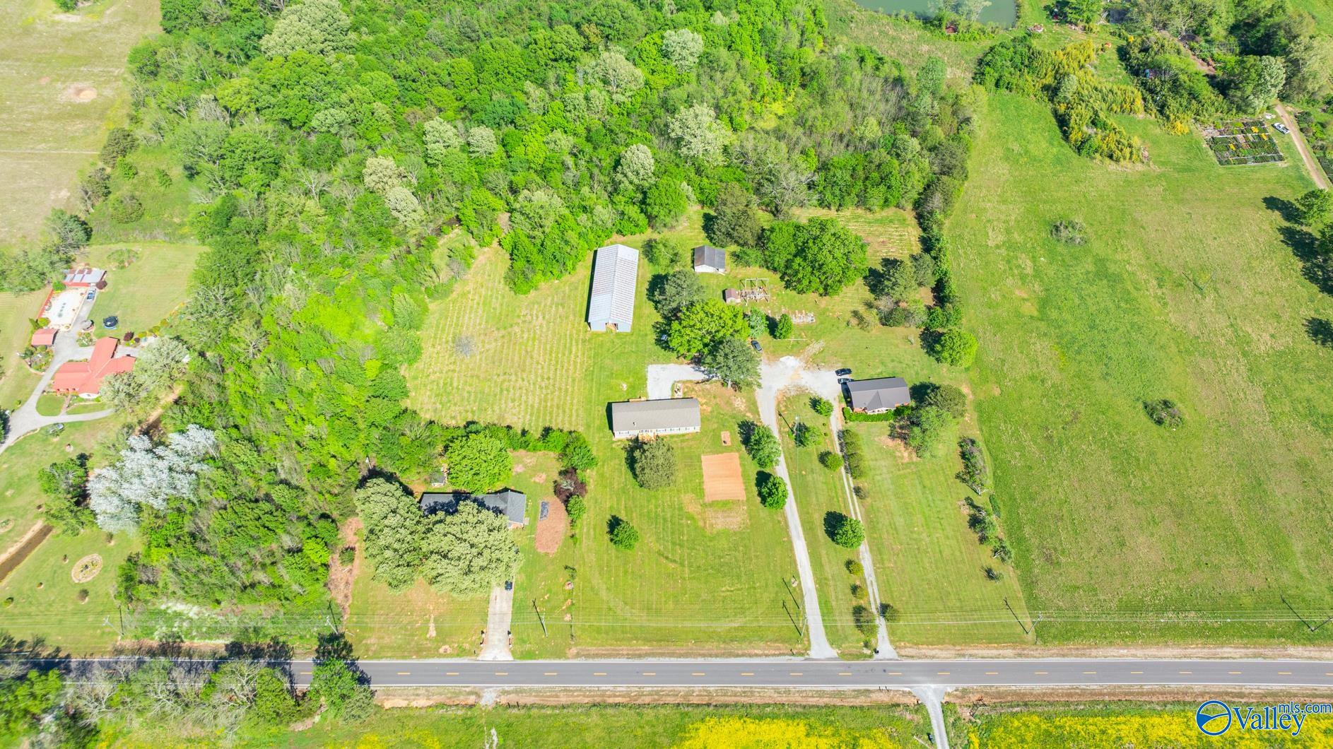 959 N Johnson Chapel Road