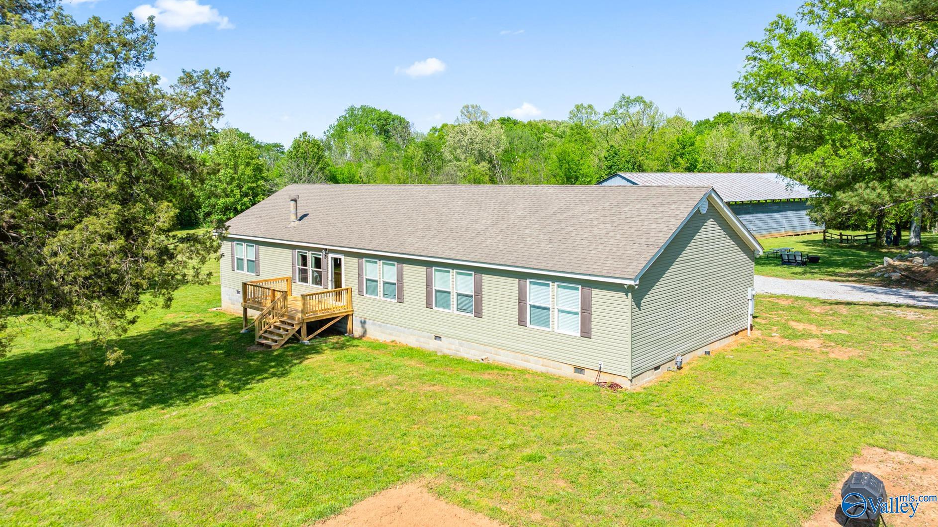 959 N Johnson Chapel Road