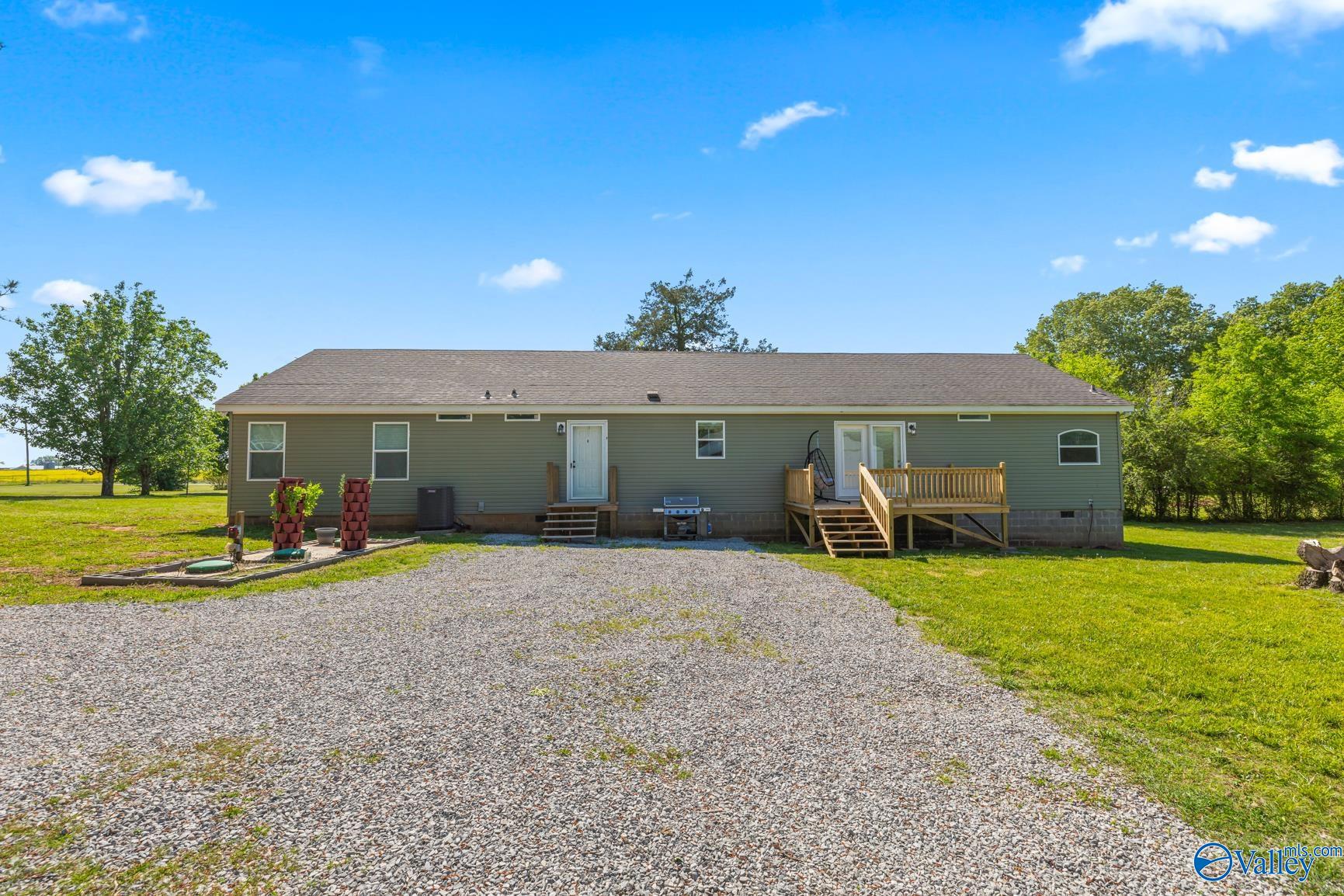 959 N Johnson Chapel Road