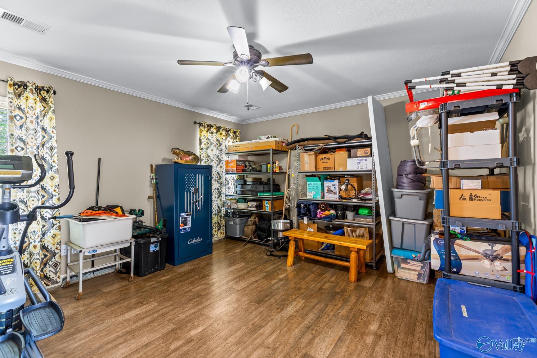 959 N Johnson Chapel Road