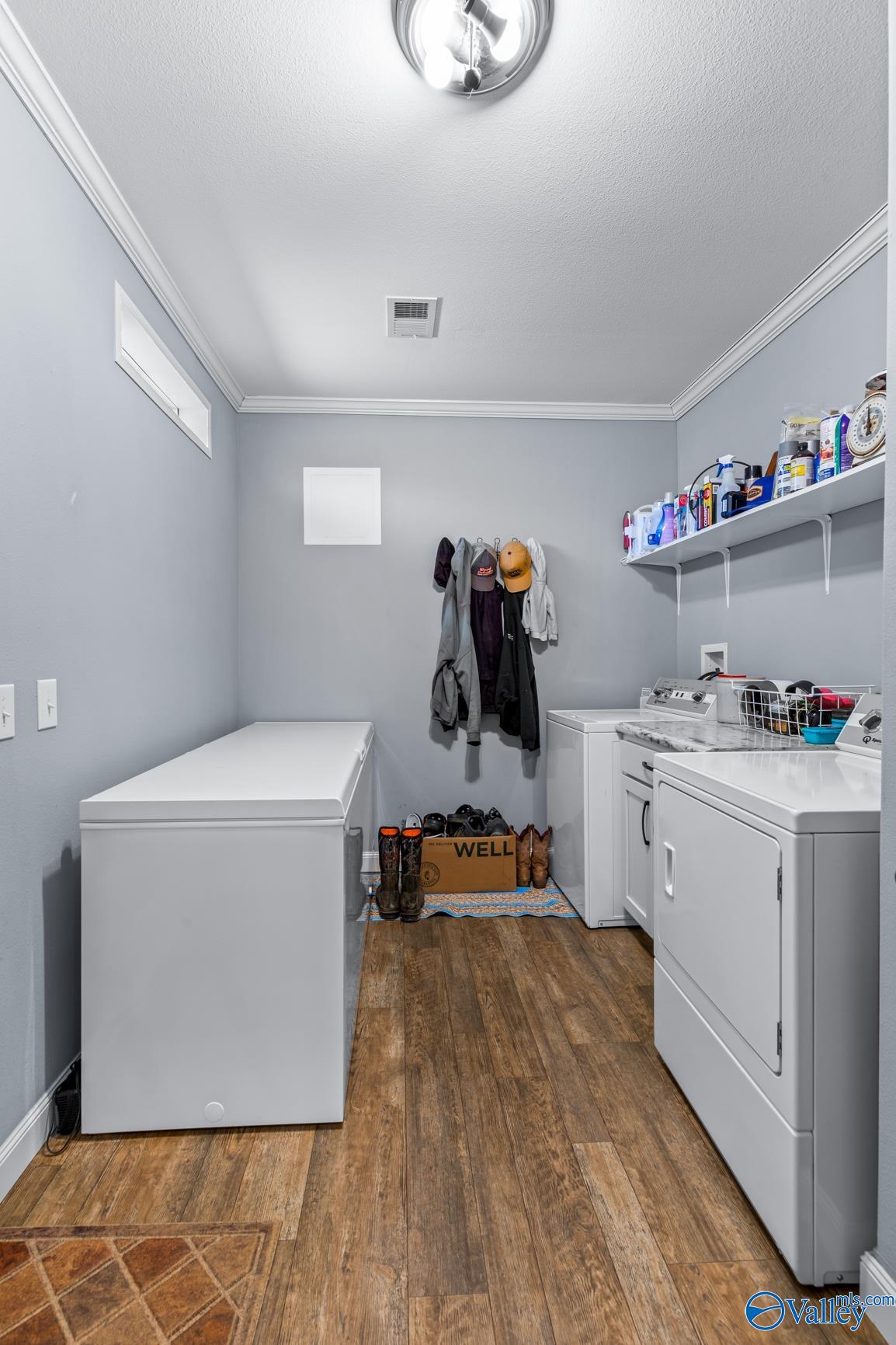 959 N Johnson Chapel Road