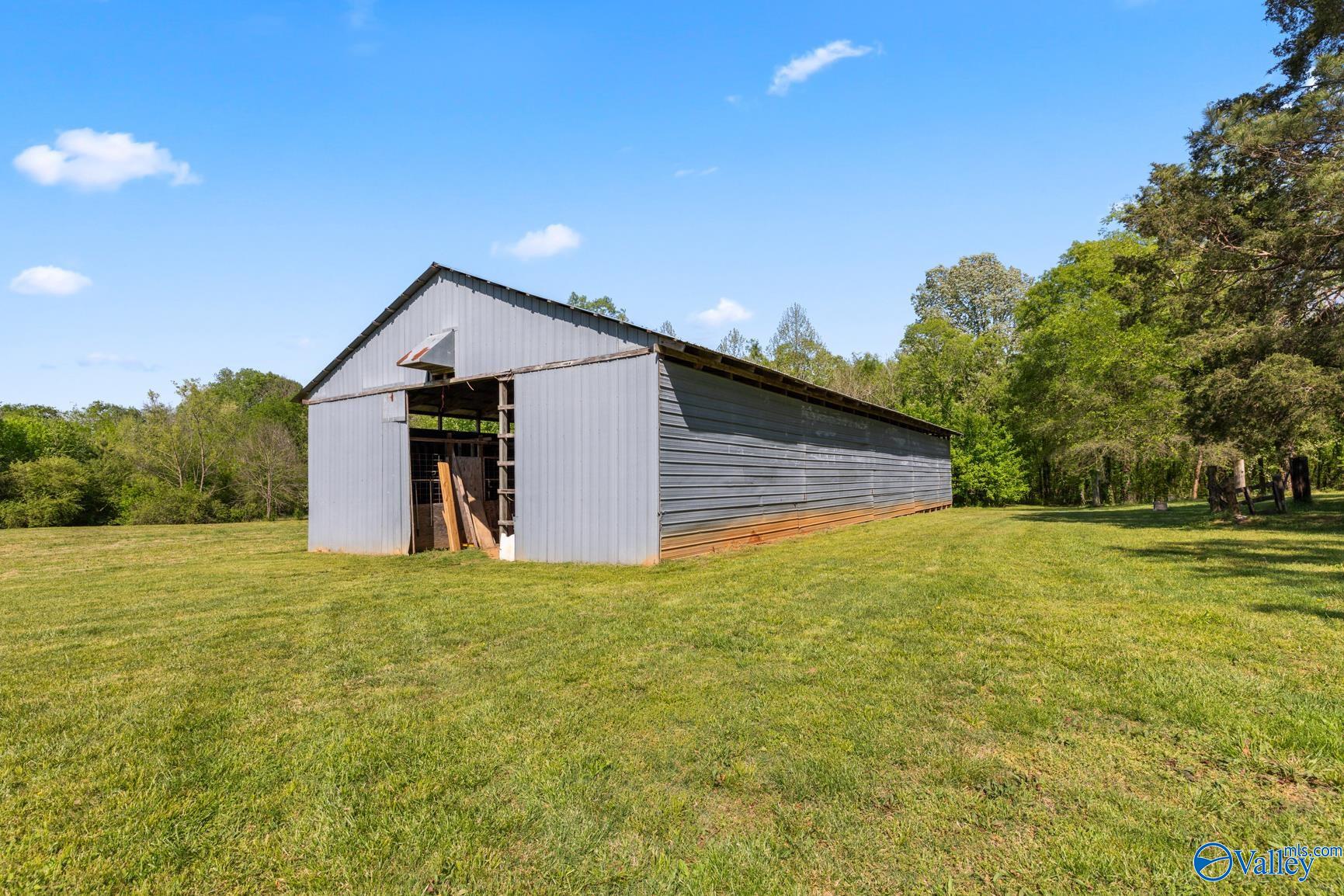 959 N Johnson Chapel Road