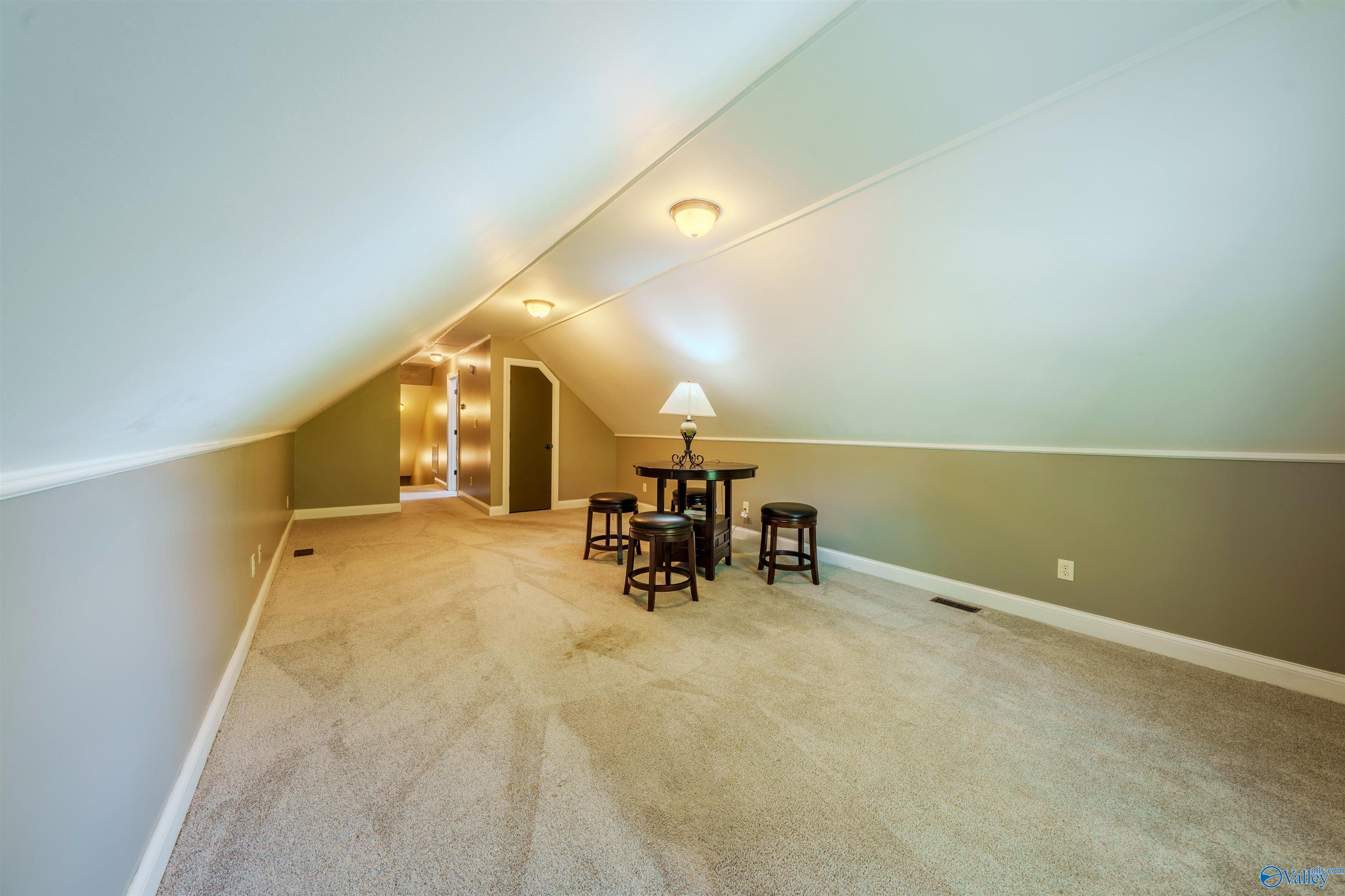 24908 Grovehill Lane