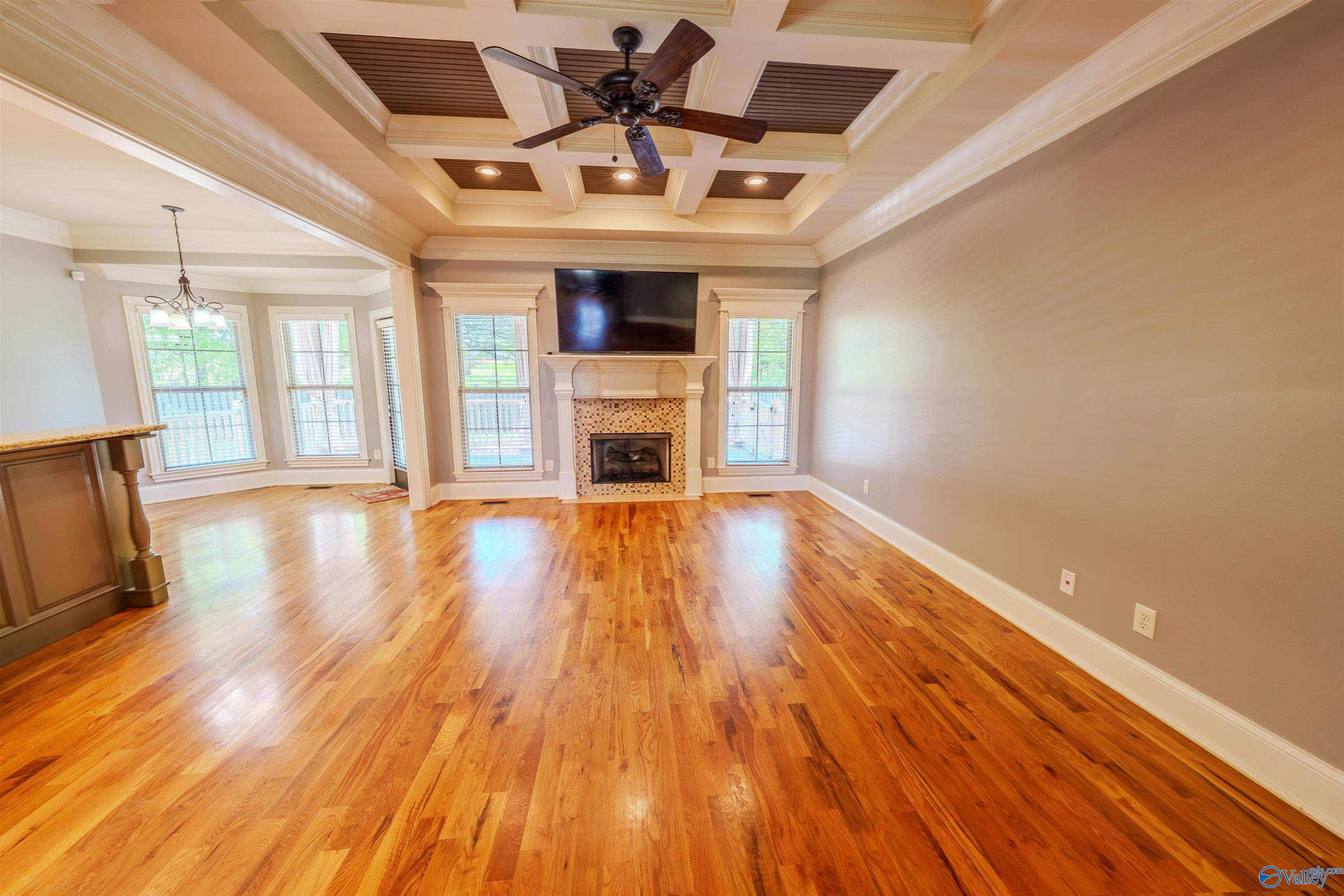 24908 Grovehill Lane