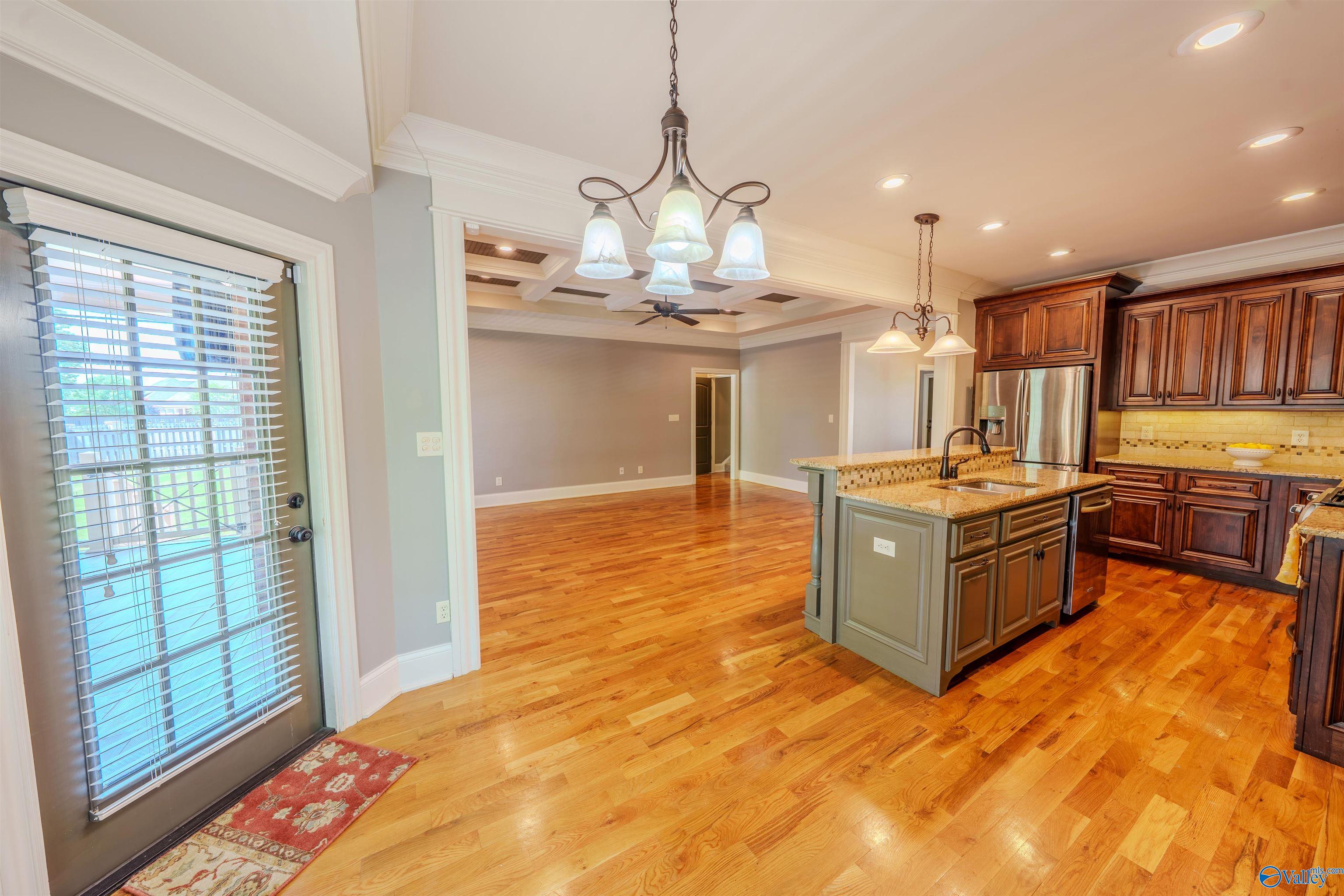 24908 Grovehill Lane