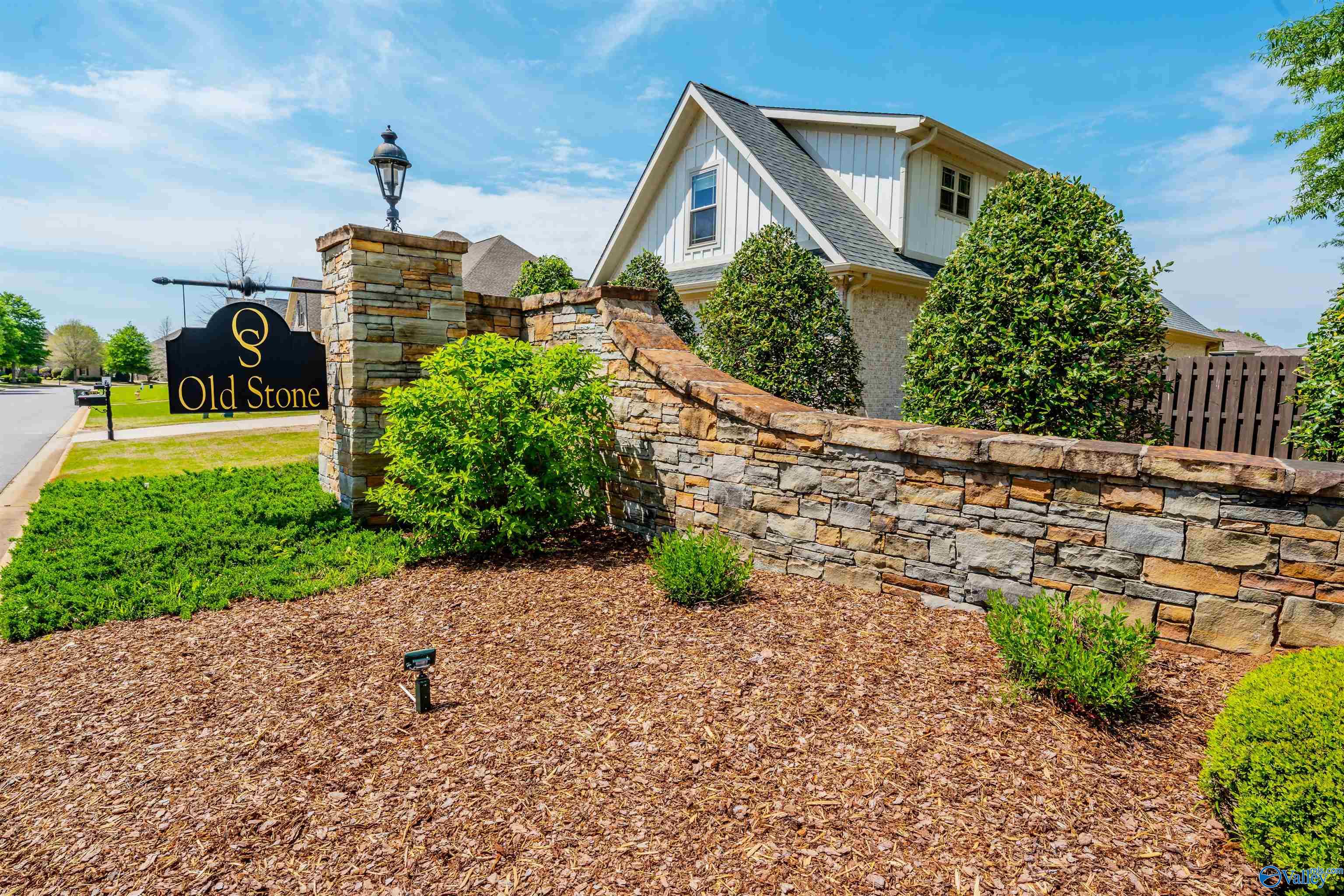 24908 Grovehill Lane