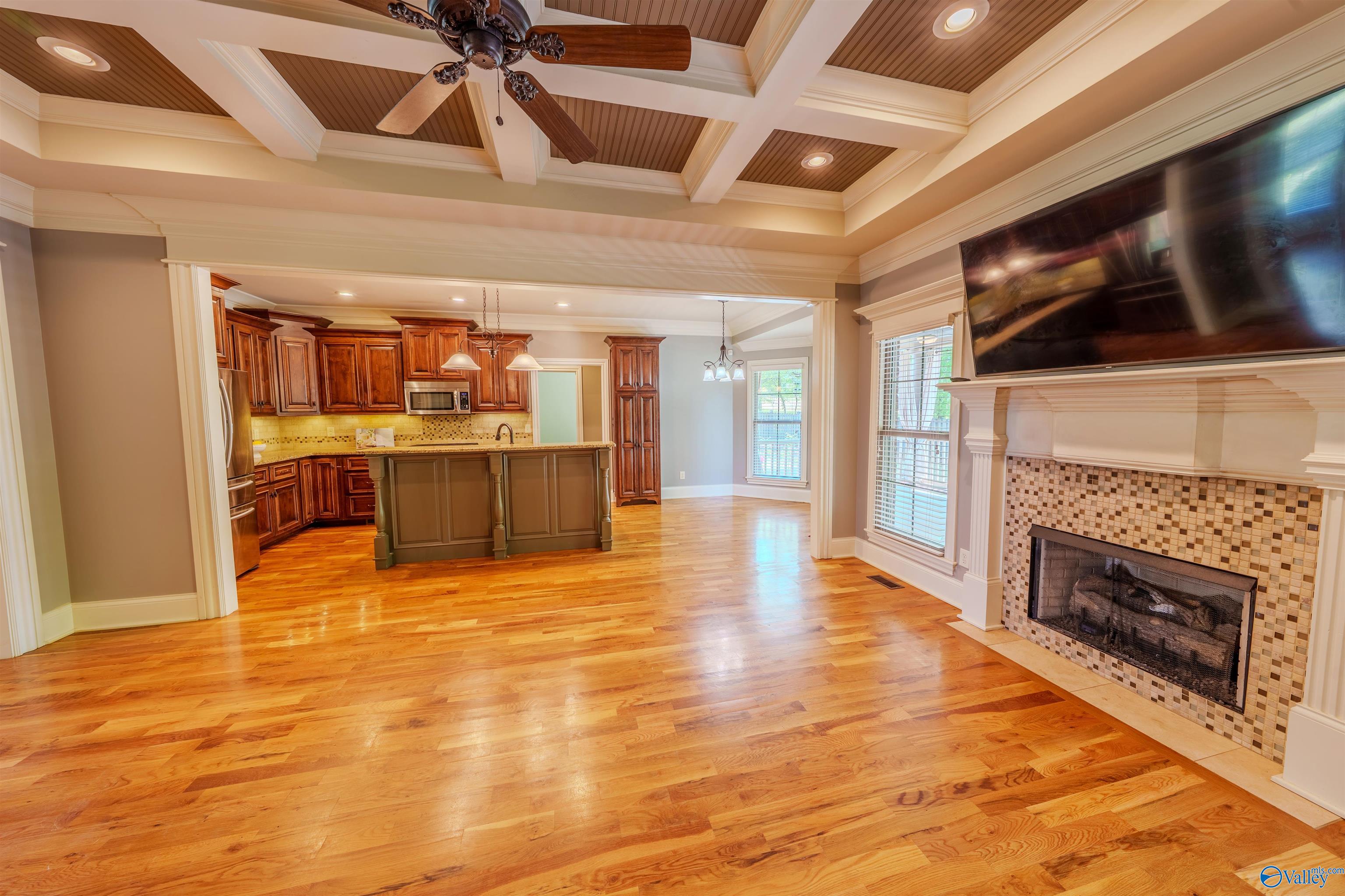 24908 Grovehill Lane