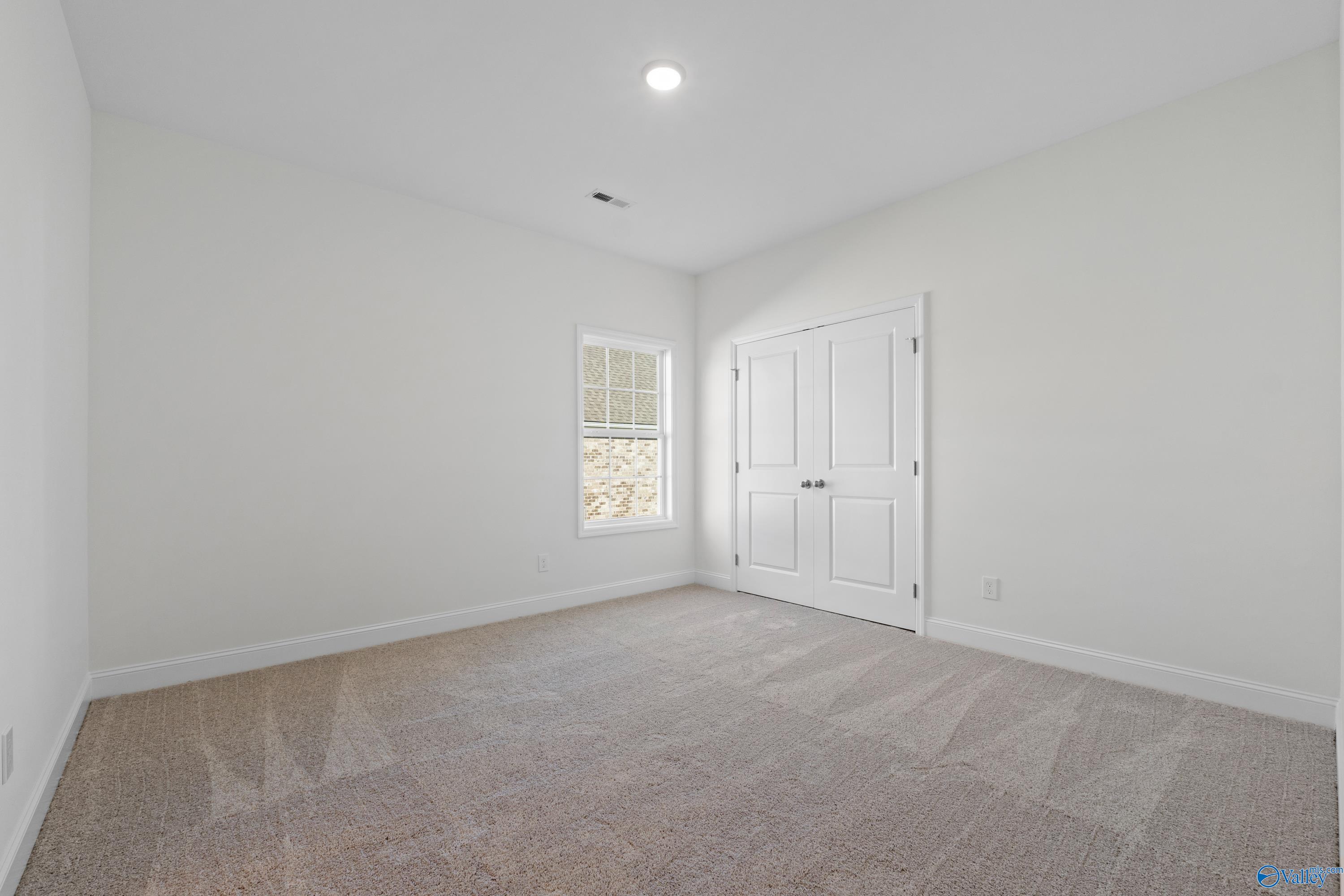 29142 Canoe Circle