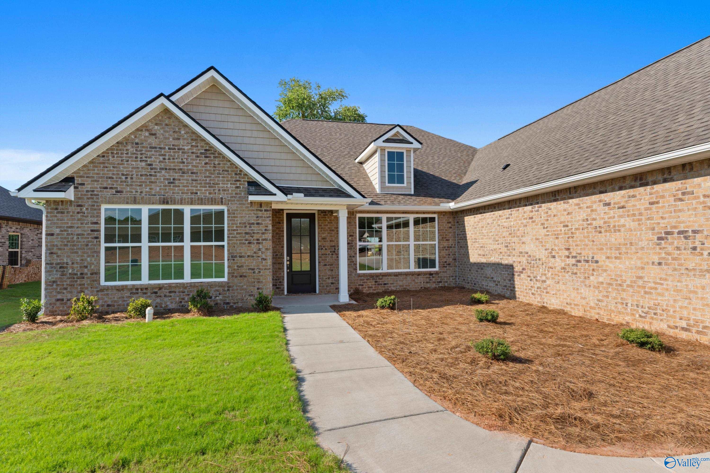 29142 Canoe Circle