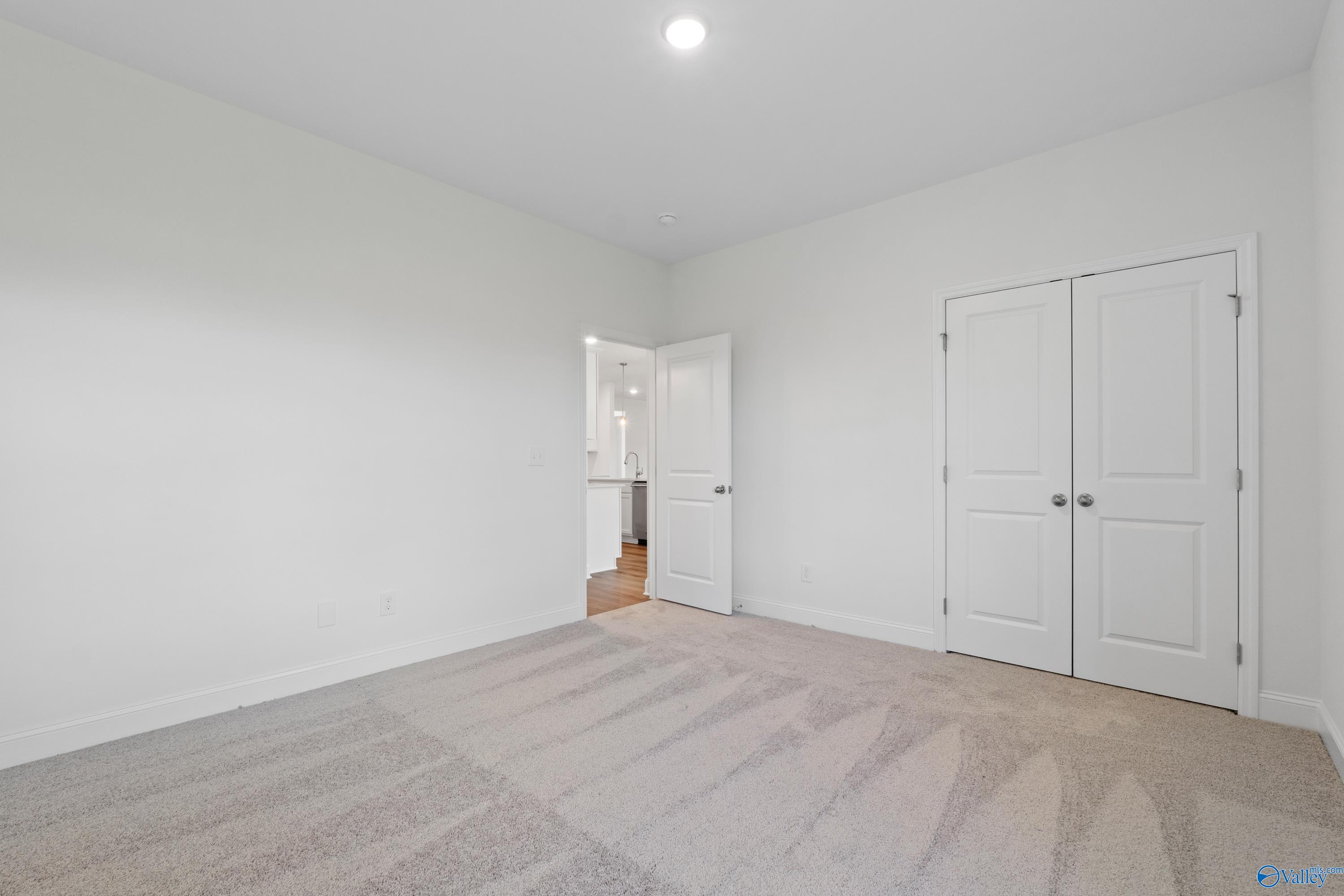 29142 Canoe Circle