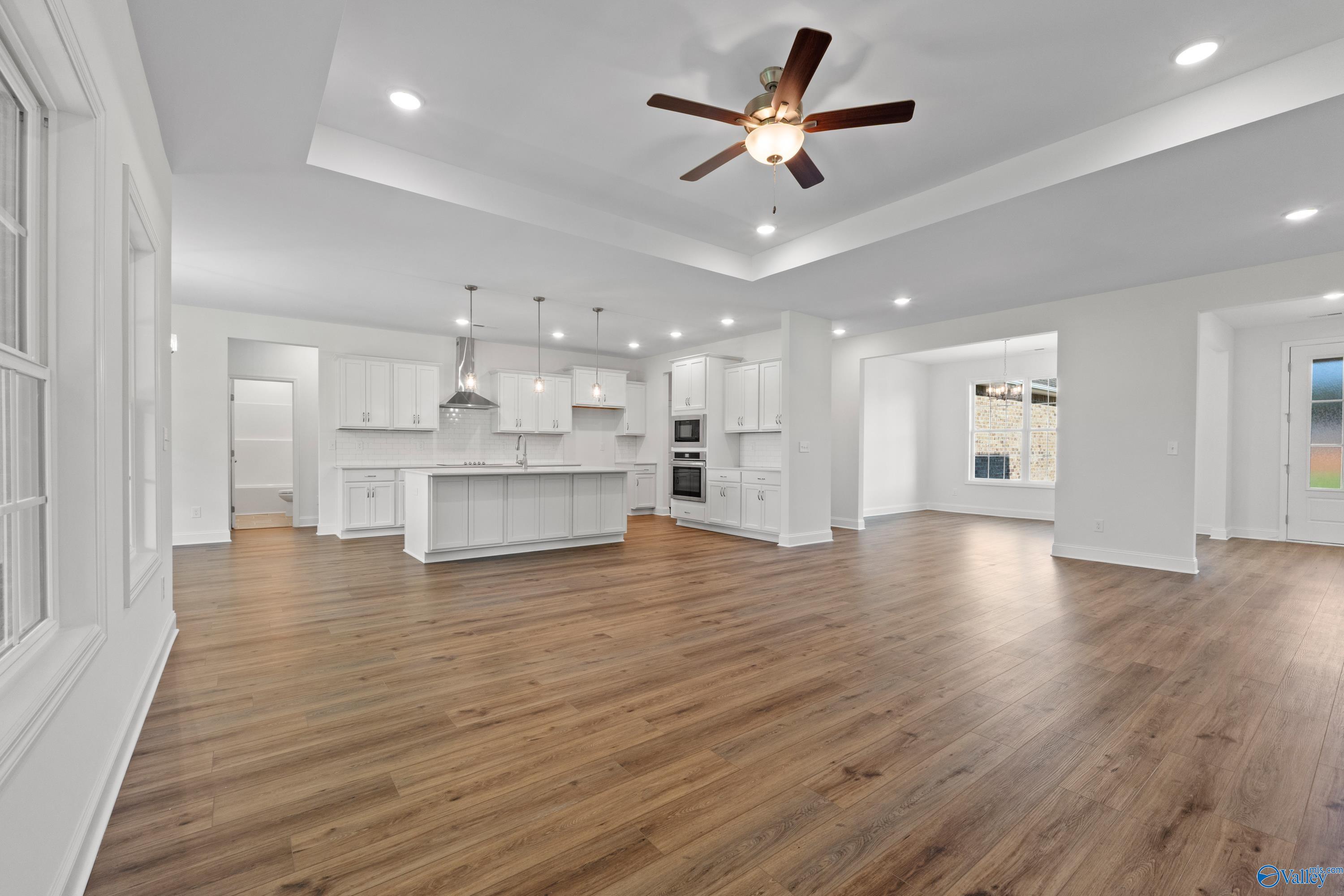 29142 Canoe Circle