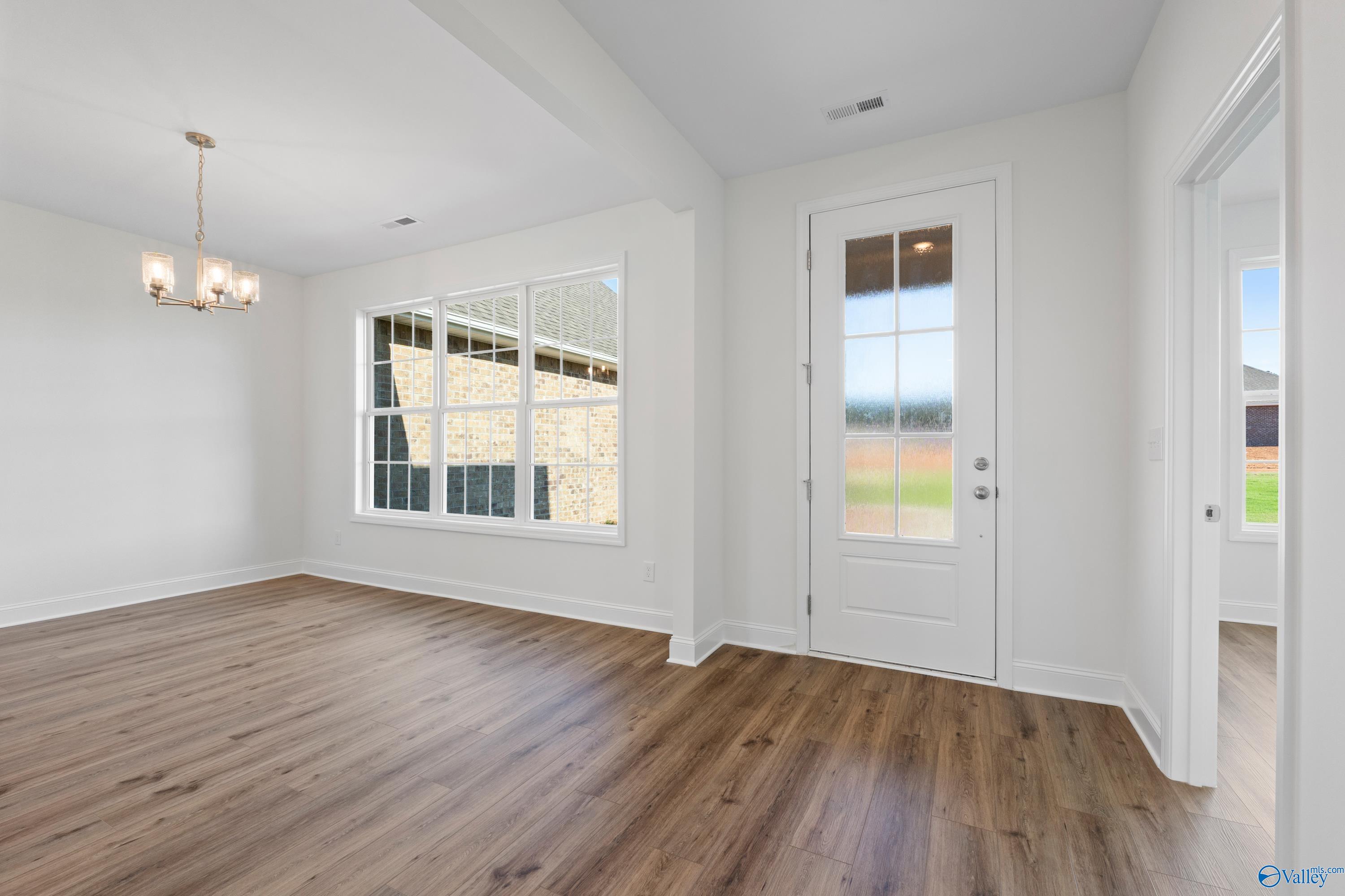 29142 Canoe Circle