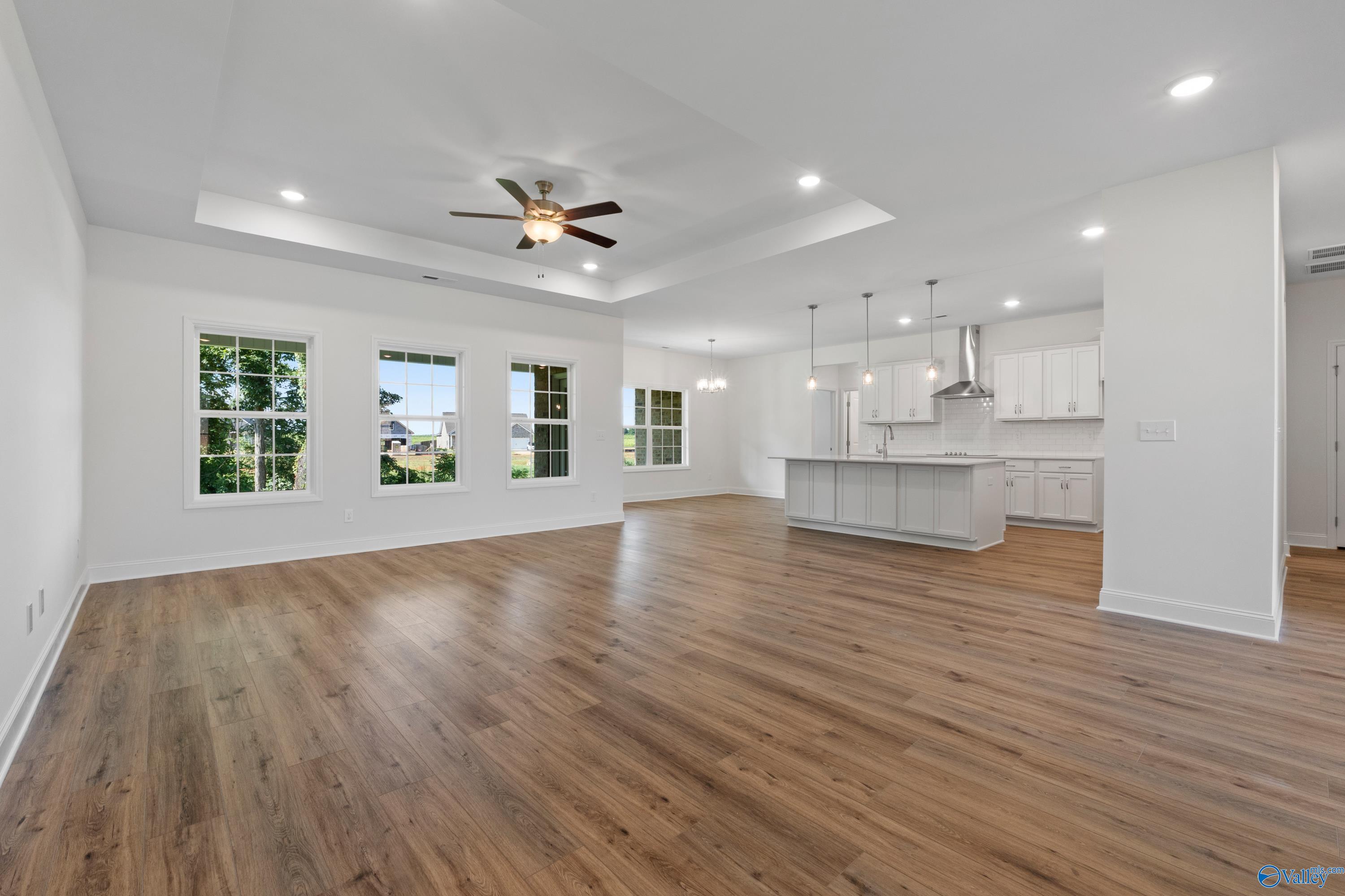 29142 Canoe Circle
