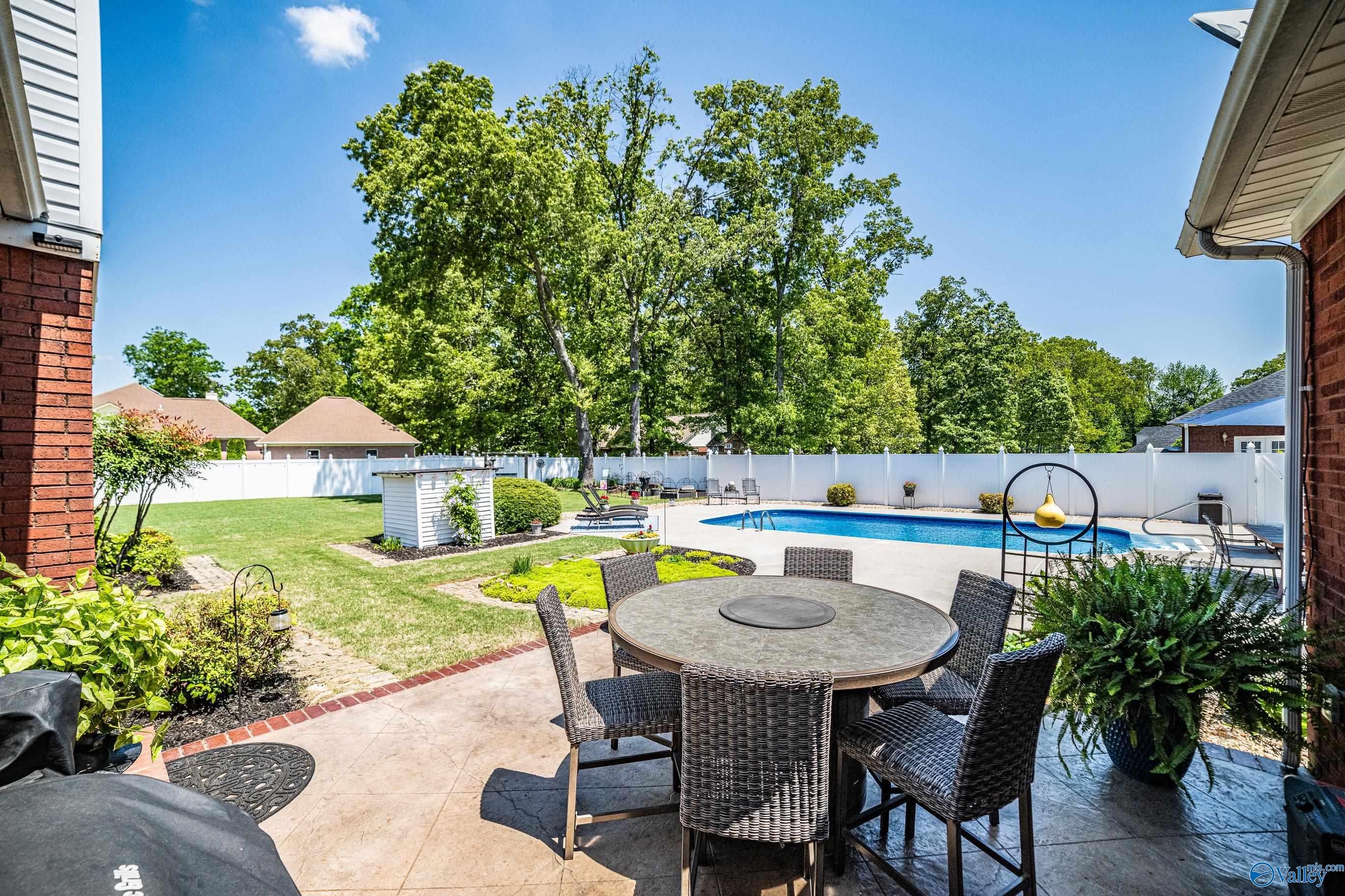 107 Turtle Bend Drive