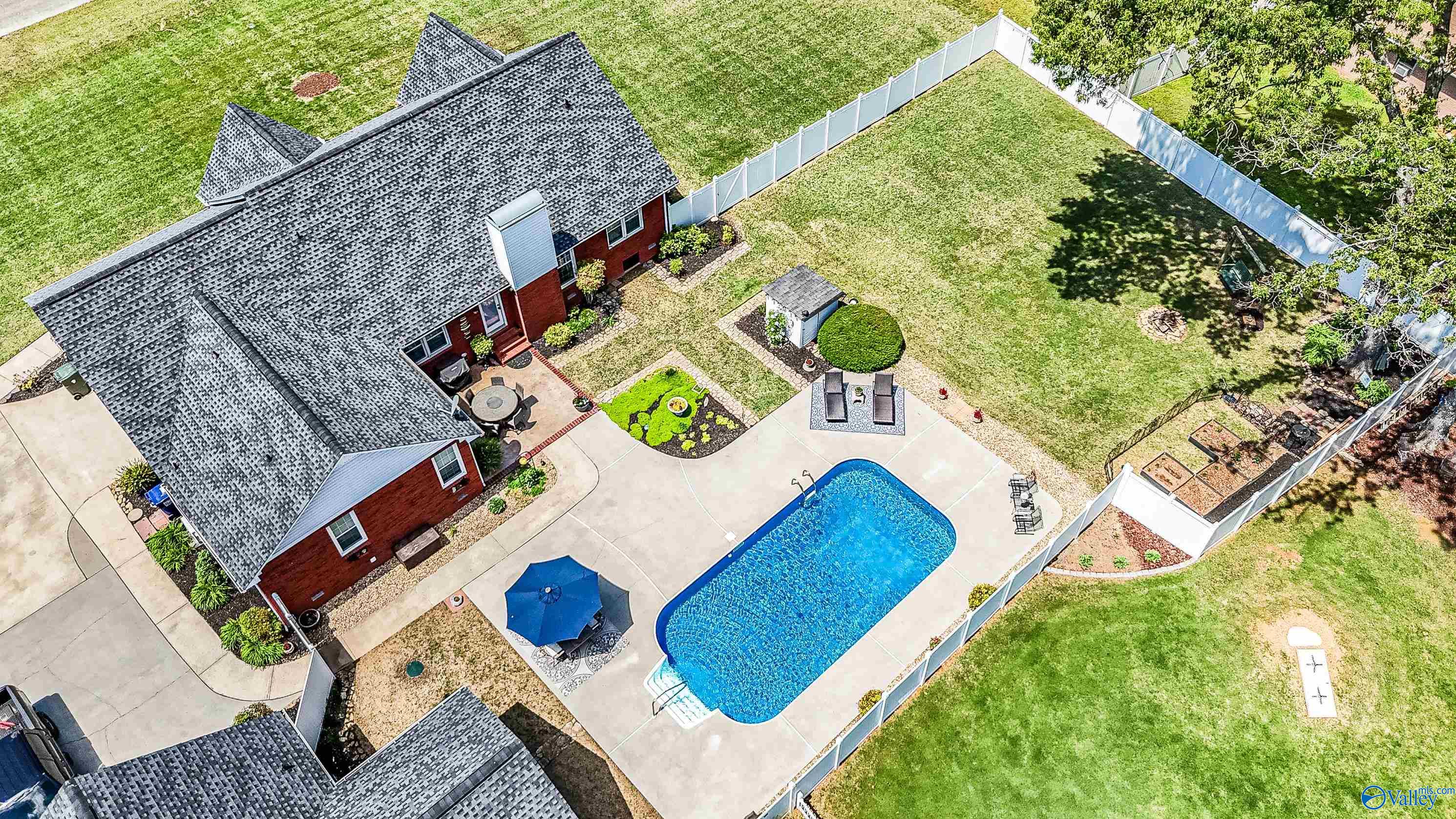 107 Turtle Bend Drive