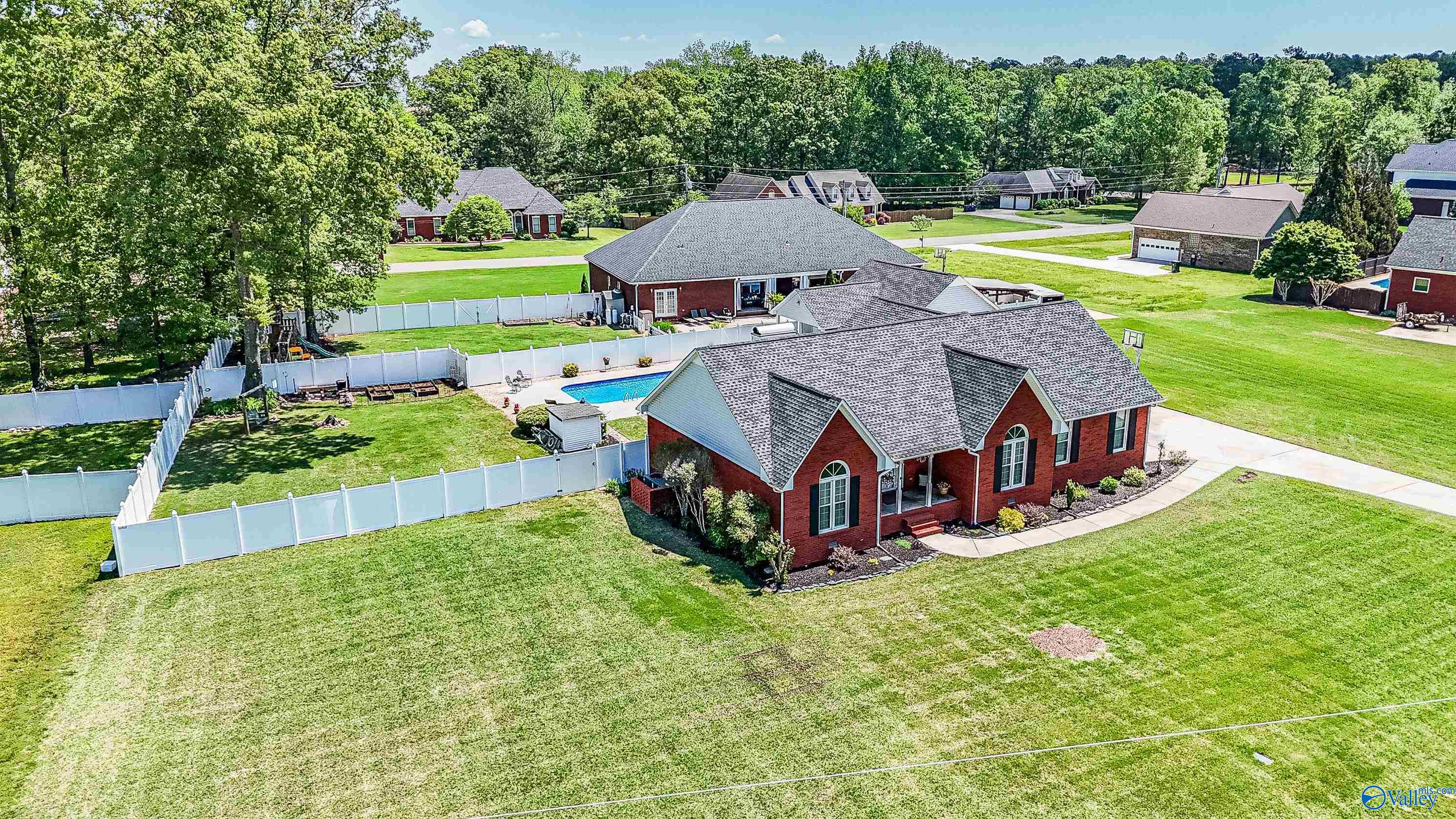 107 Turtle Bend Drive