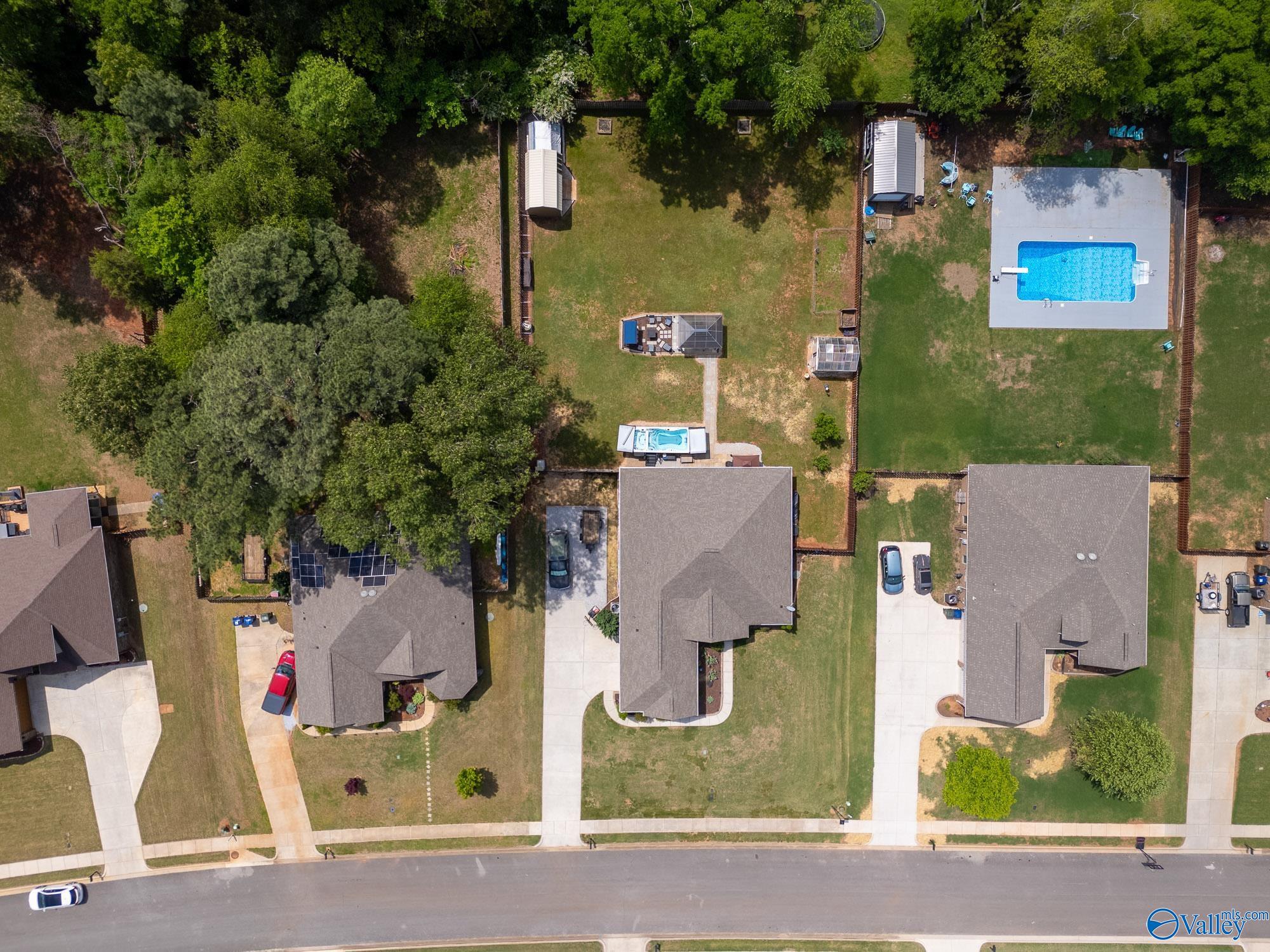 123 Carlton Cash Drive