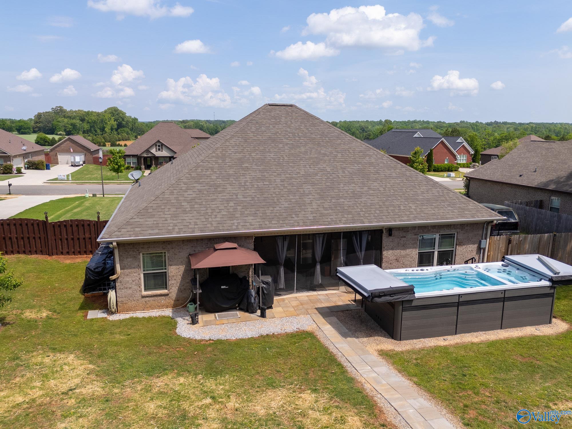 123 Carlton Cash Drive