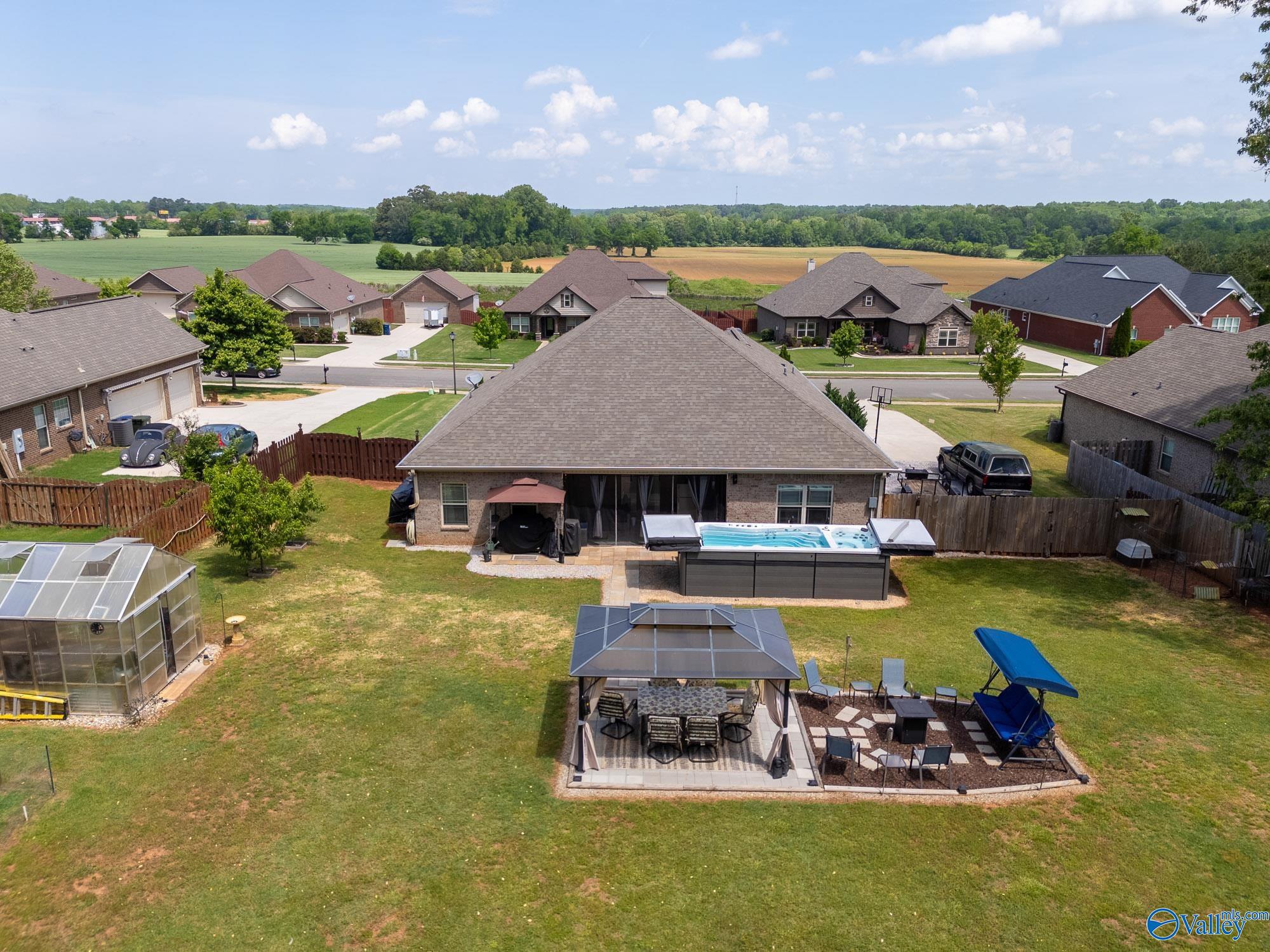 123 Carlton Cash Drive