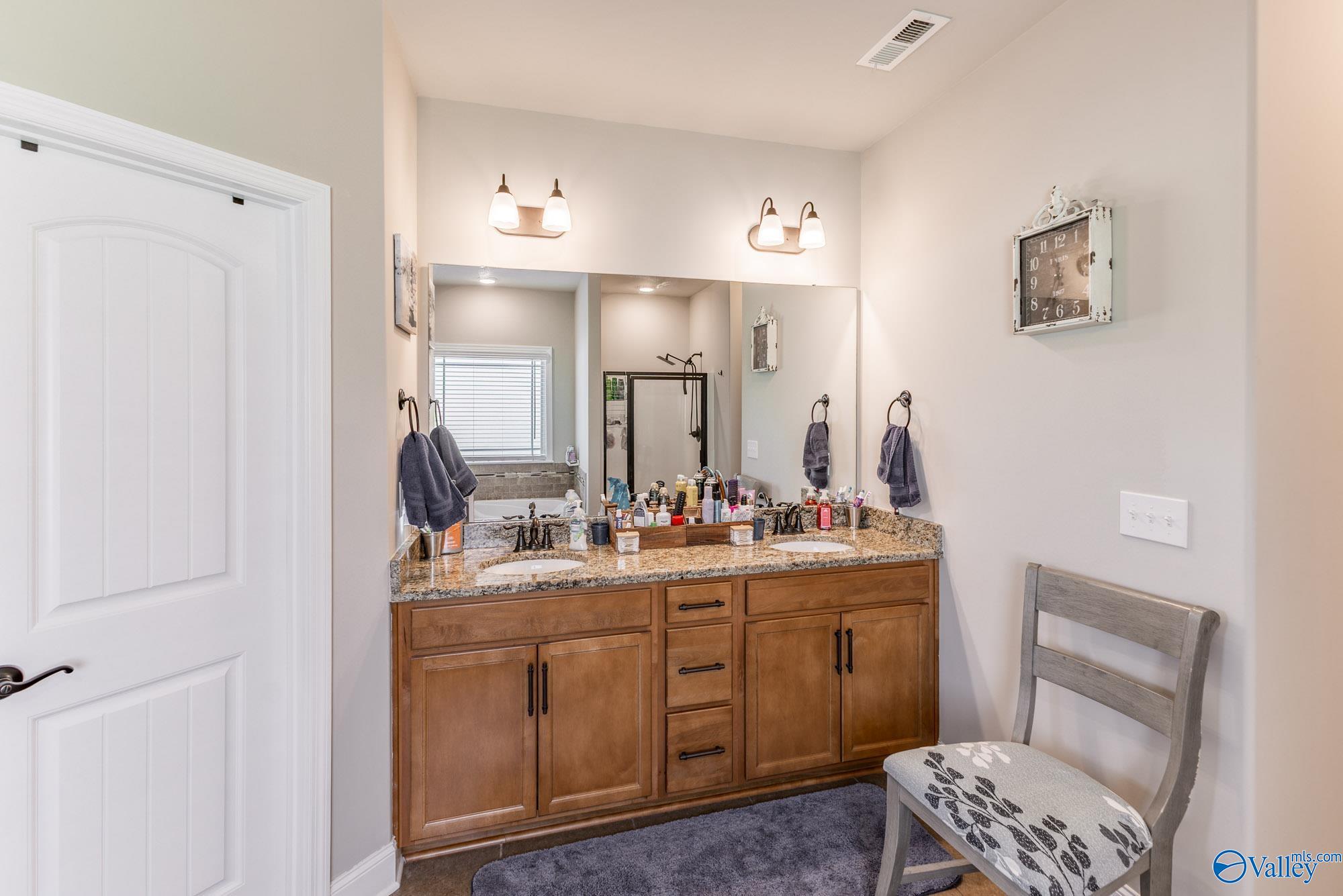 123 Carlton Cash Drive