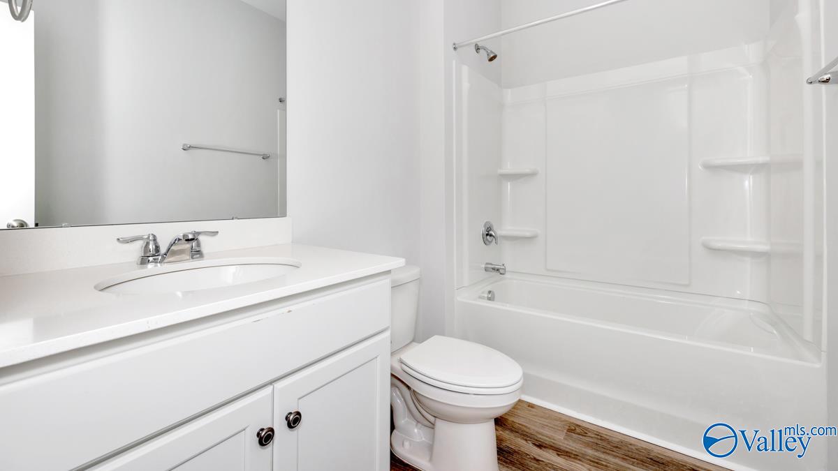 23 Clark Trail
