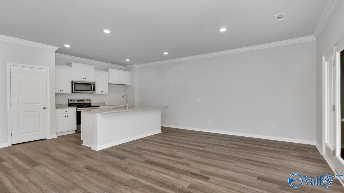 23 Clark Trail