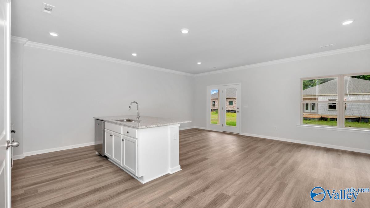 23 Clark Trail