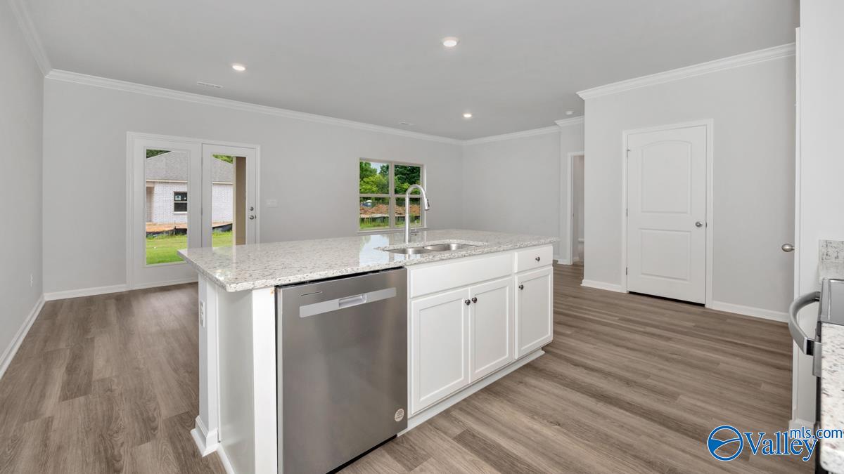 23 Clark Trail