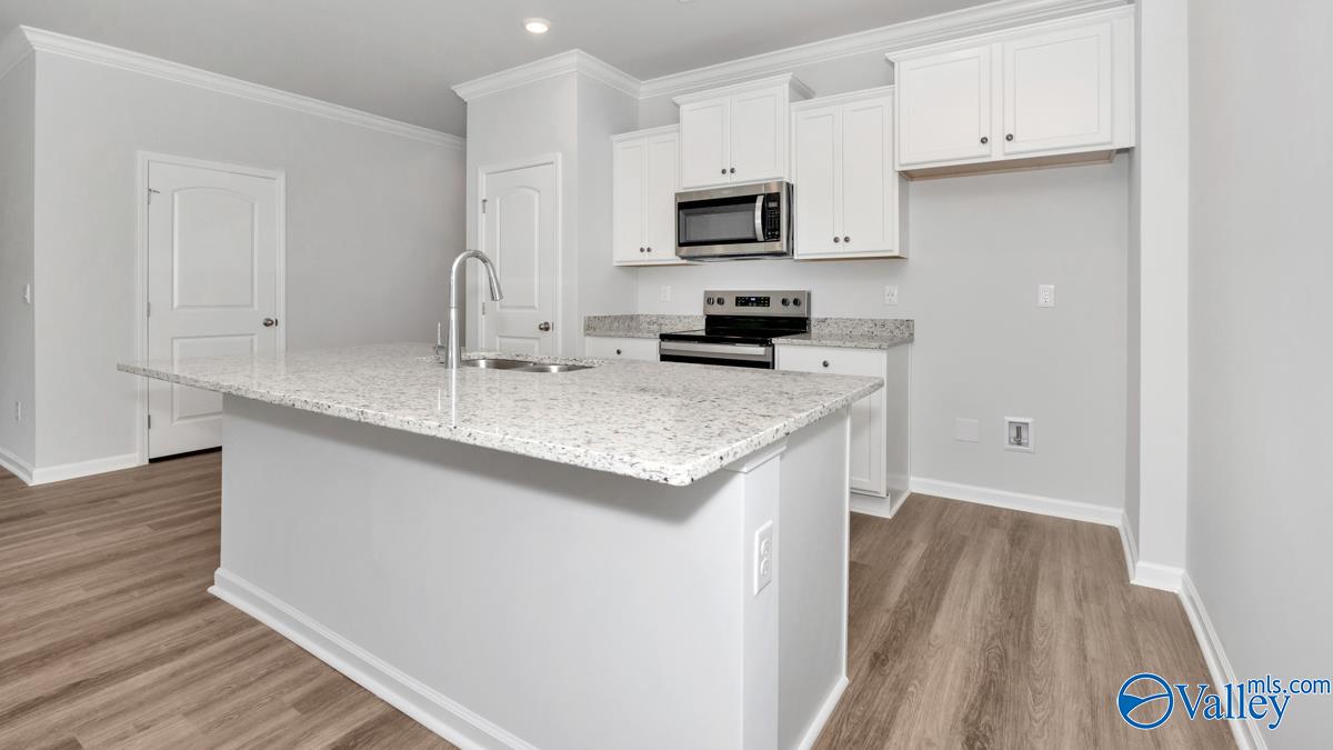 23 Clark Trail
