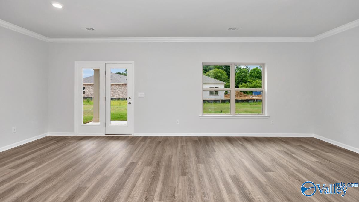 23 Clark Trail
