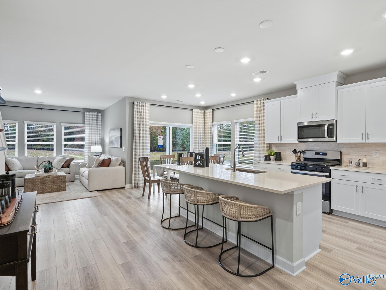 29335 Satilla Circle