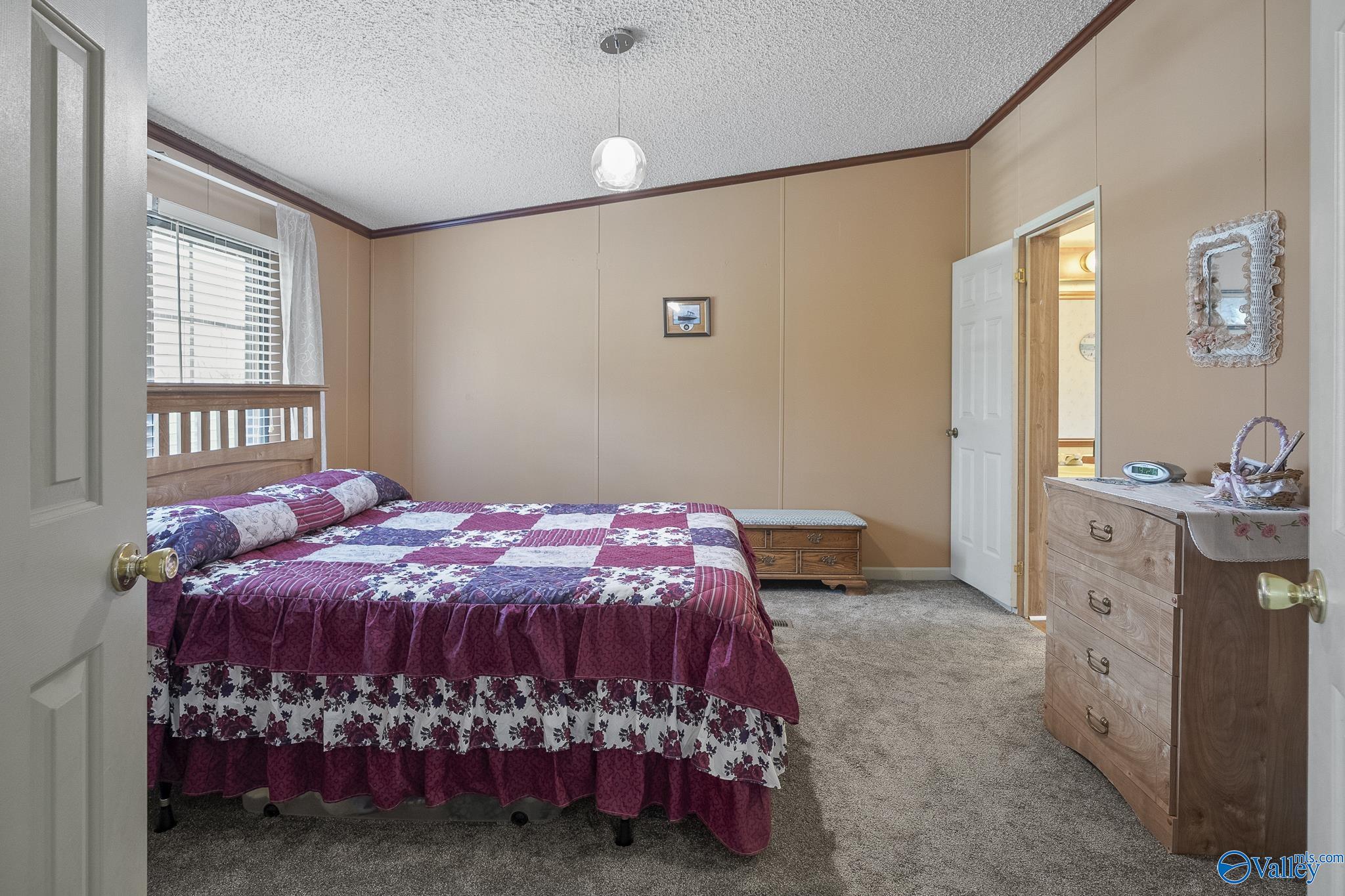 669 Horse Cove Road