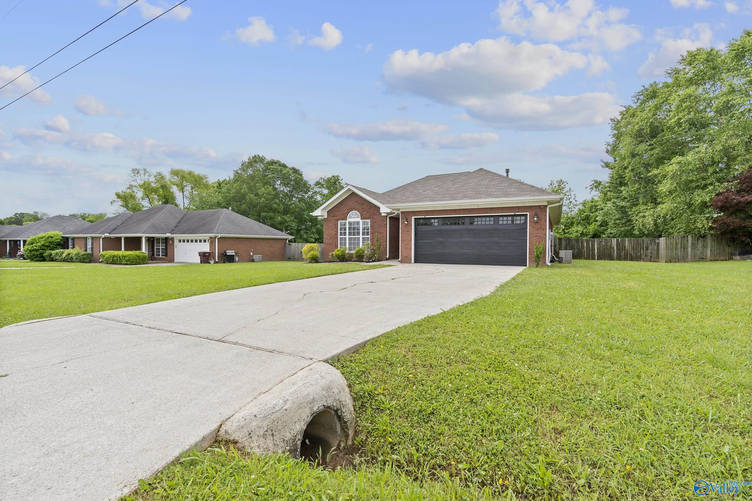 18181 Belmont Circle